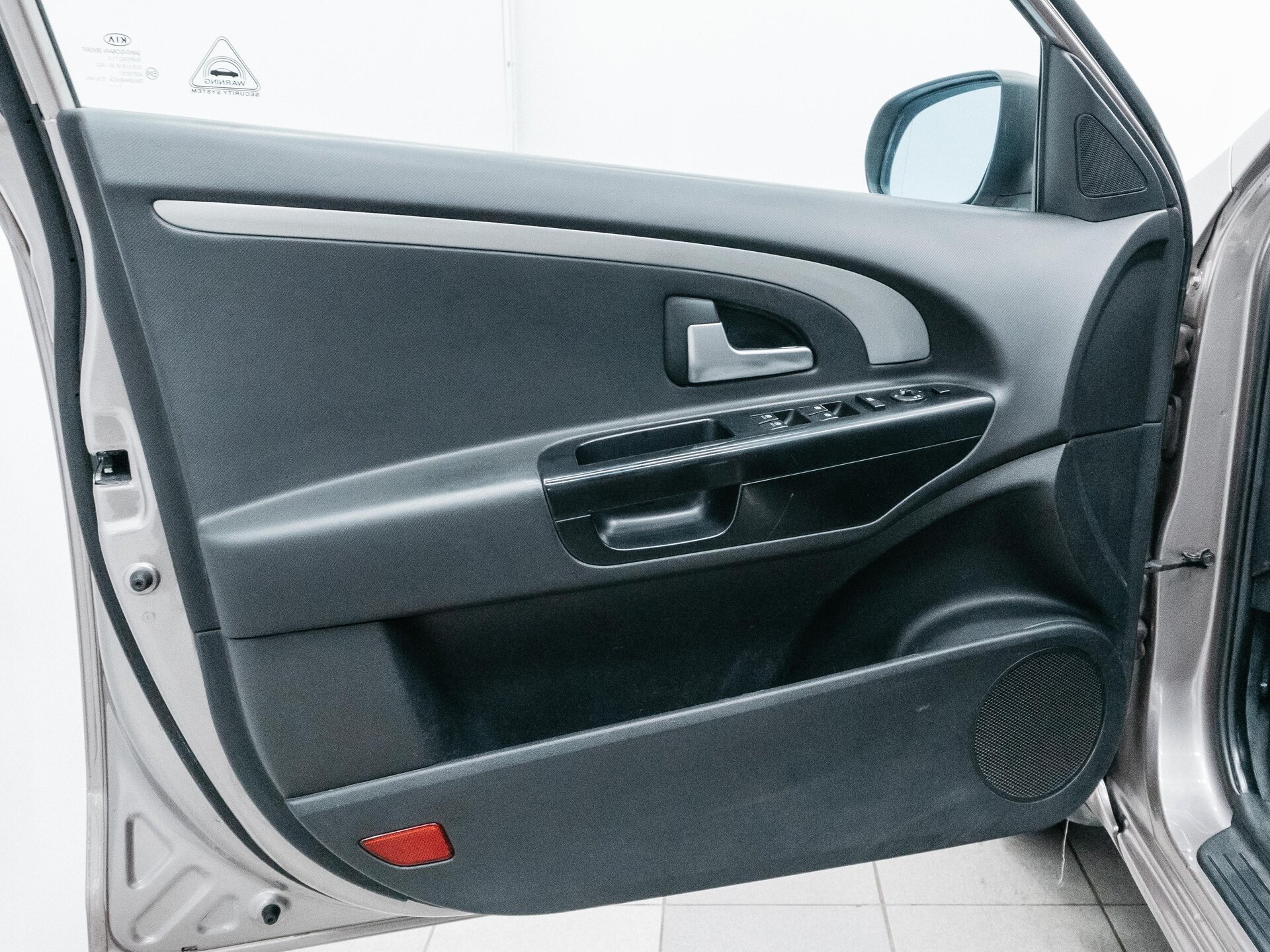 Kia Ceed 2011 9