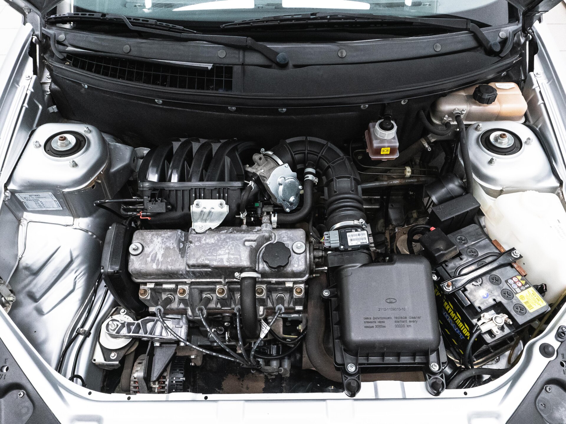 LADA (ВАЗ) Priora 2011 23