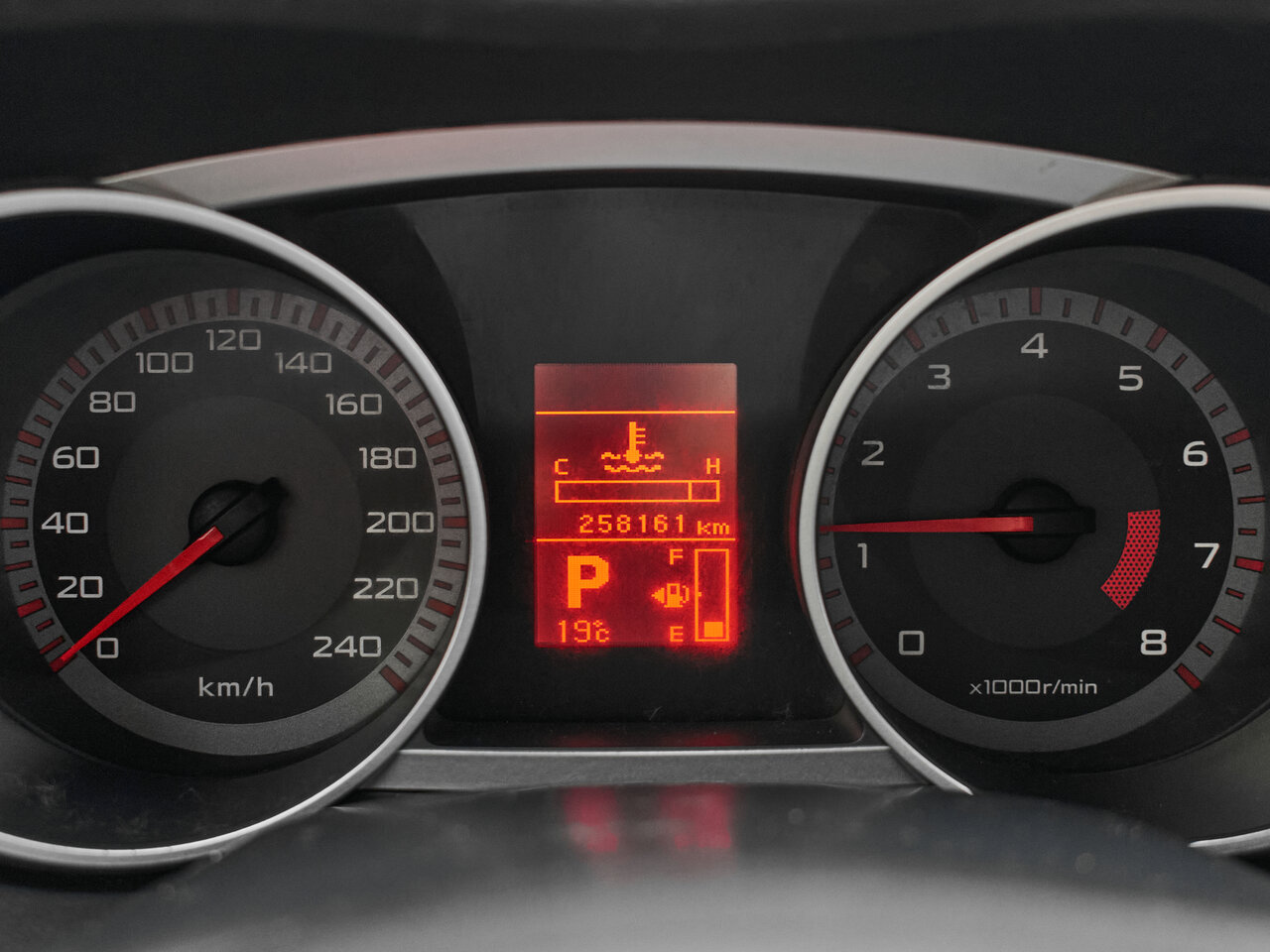 Купить Mitsubishi Outlander 3.0 AT (220 л.с.) 4WD, 2008 в Екатеренбурге