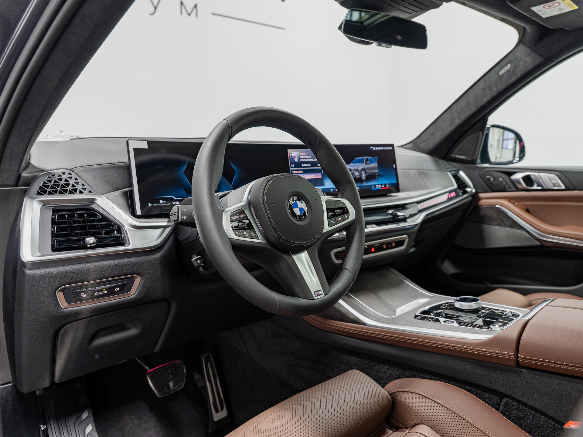 Автомобиль BMW X7 40d 3.0d AT (340 л.с.) 4WD - 13