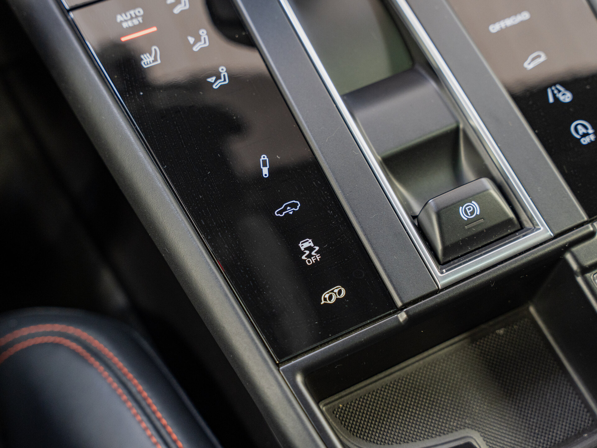 Автомобиль Porsche Macan GTS 2.9 AMT (440 л.с.) 4WD - 18