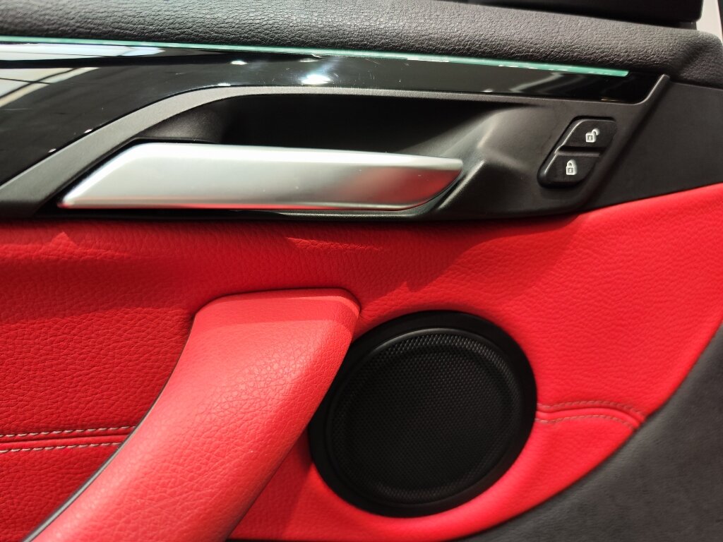 Автомобиль BMW X2 M35i 2.0 AT (306 л.с.) 4WD - 18