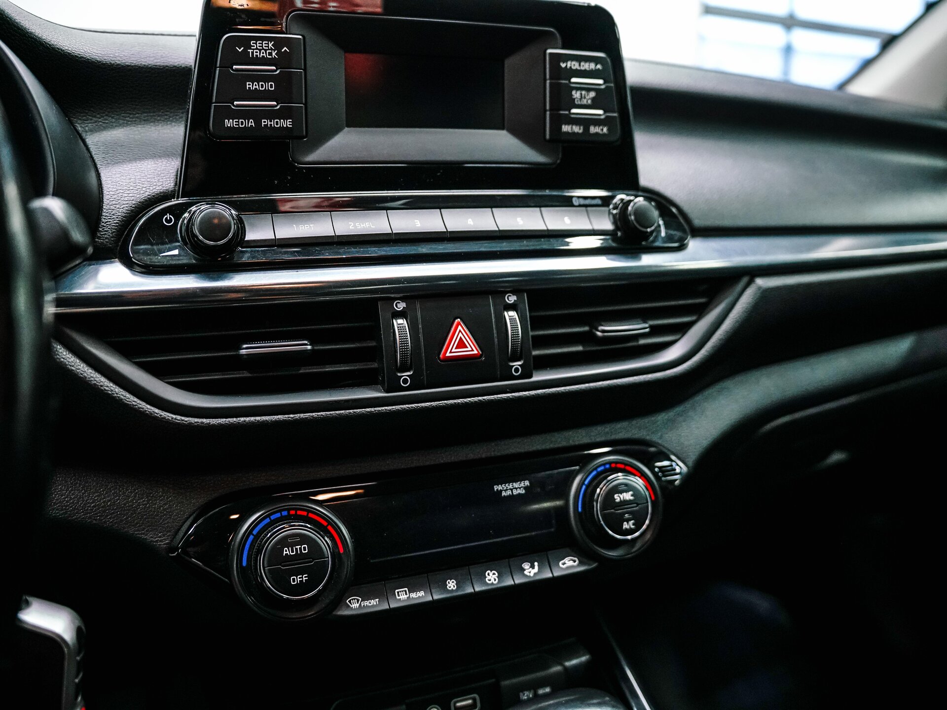 Kia Cerato 2018 21