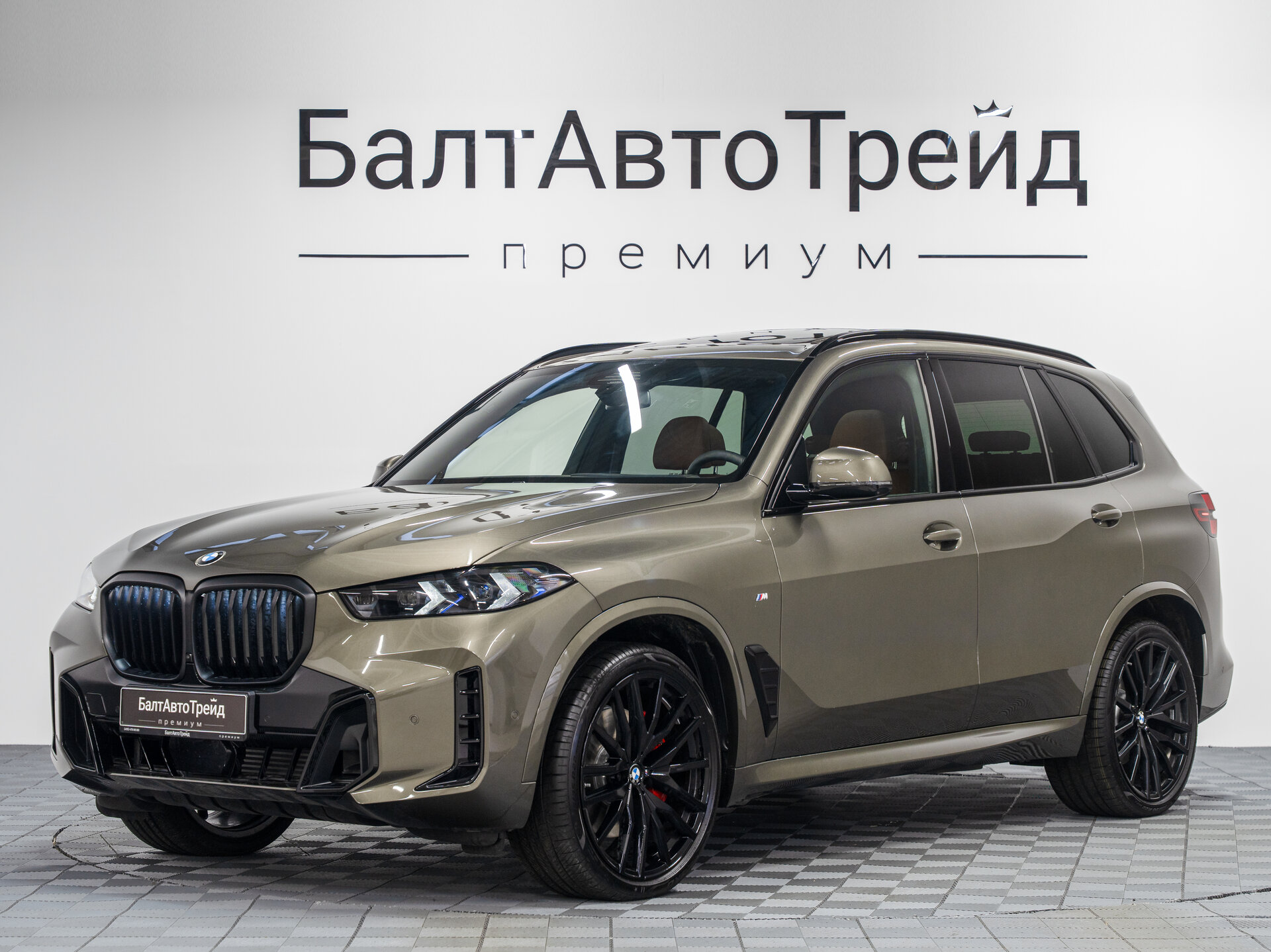 Автомобиль BMW X5 30d 3.0d AT (286 л.с.) 4WD - 1