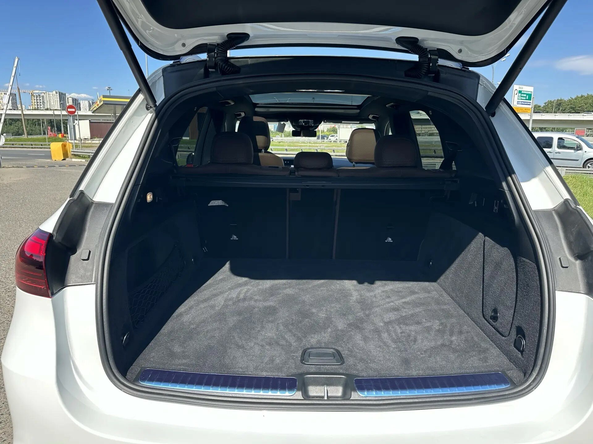 Автомобиль Mercedes-Benz GLE 450 d 3.0d AT (367 л.с.) 4WD - 18