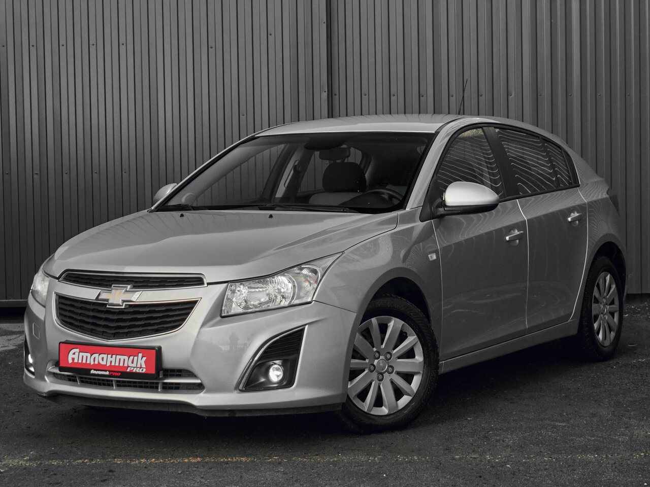 Купить Chevrolet Cruze 1.6 AT (109 л.с.), 2013 в Екатеренбурге