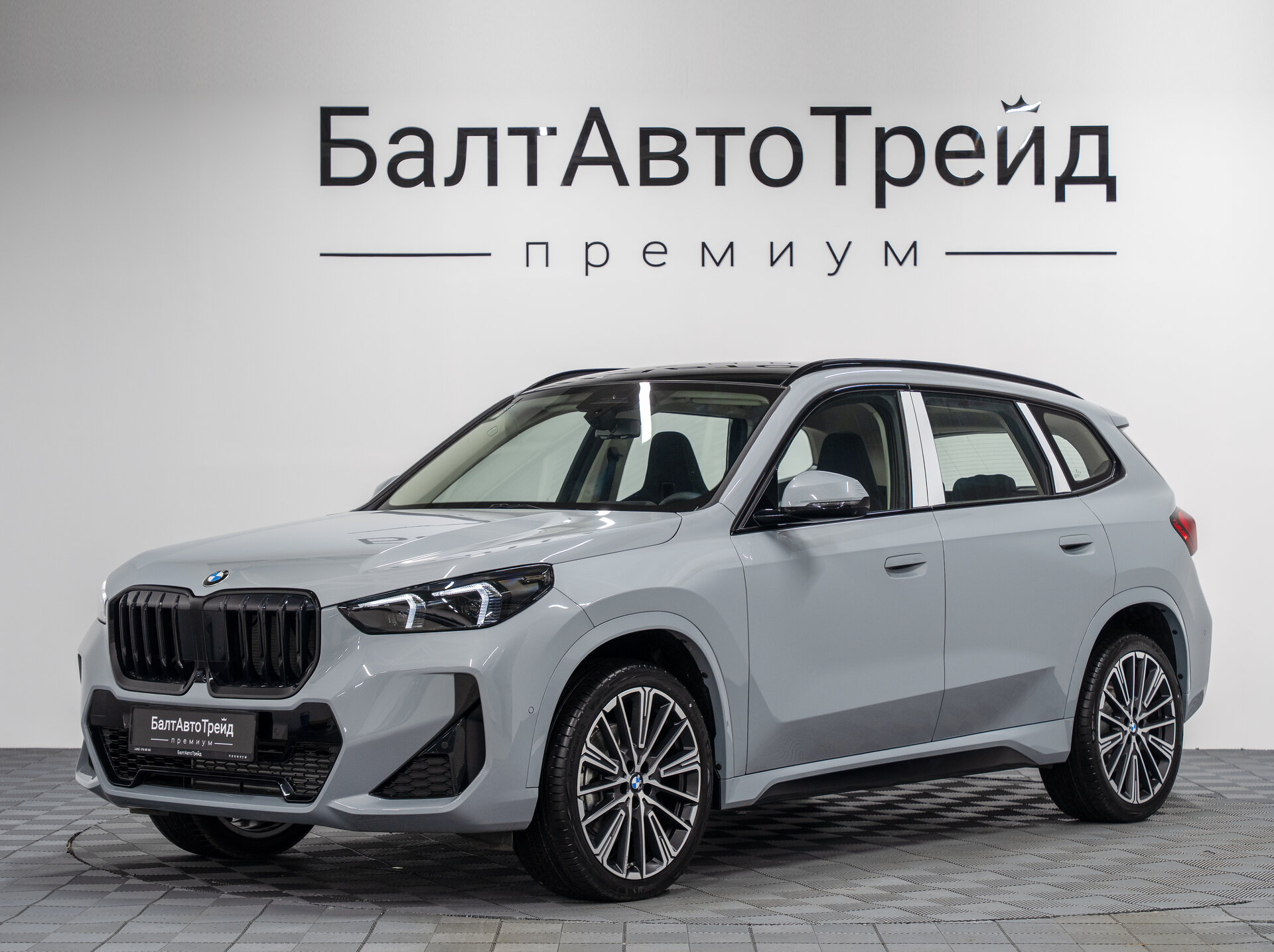 Автомобиль BMW X1 25Li xDrive 2.0 AMT (204 л.с.) 4WD - 1