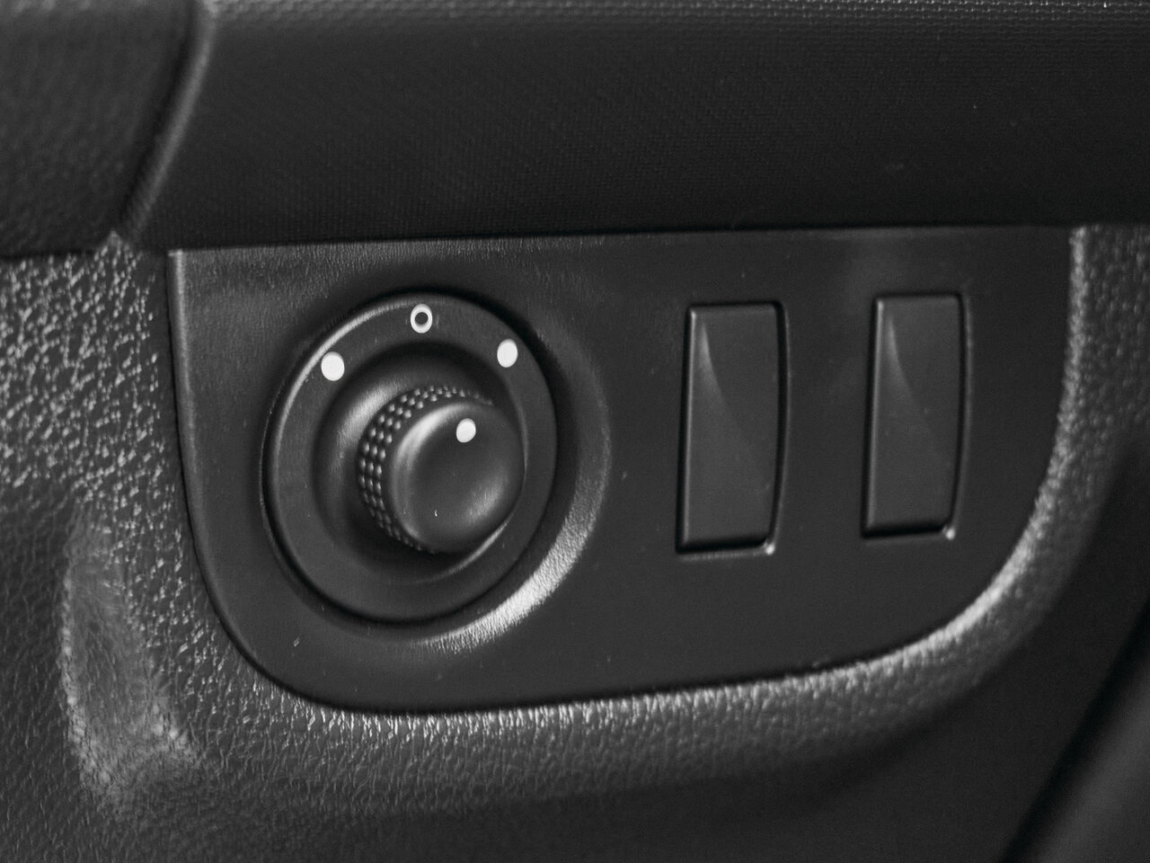 Купить Renault Sandero Stepway 1.6 AT (102 л.с.), 2018 в Екатеренбурге