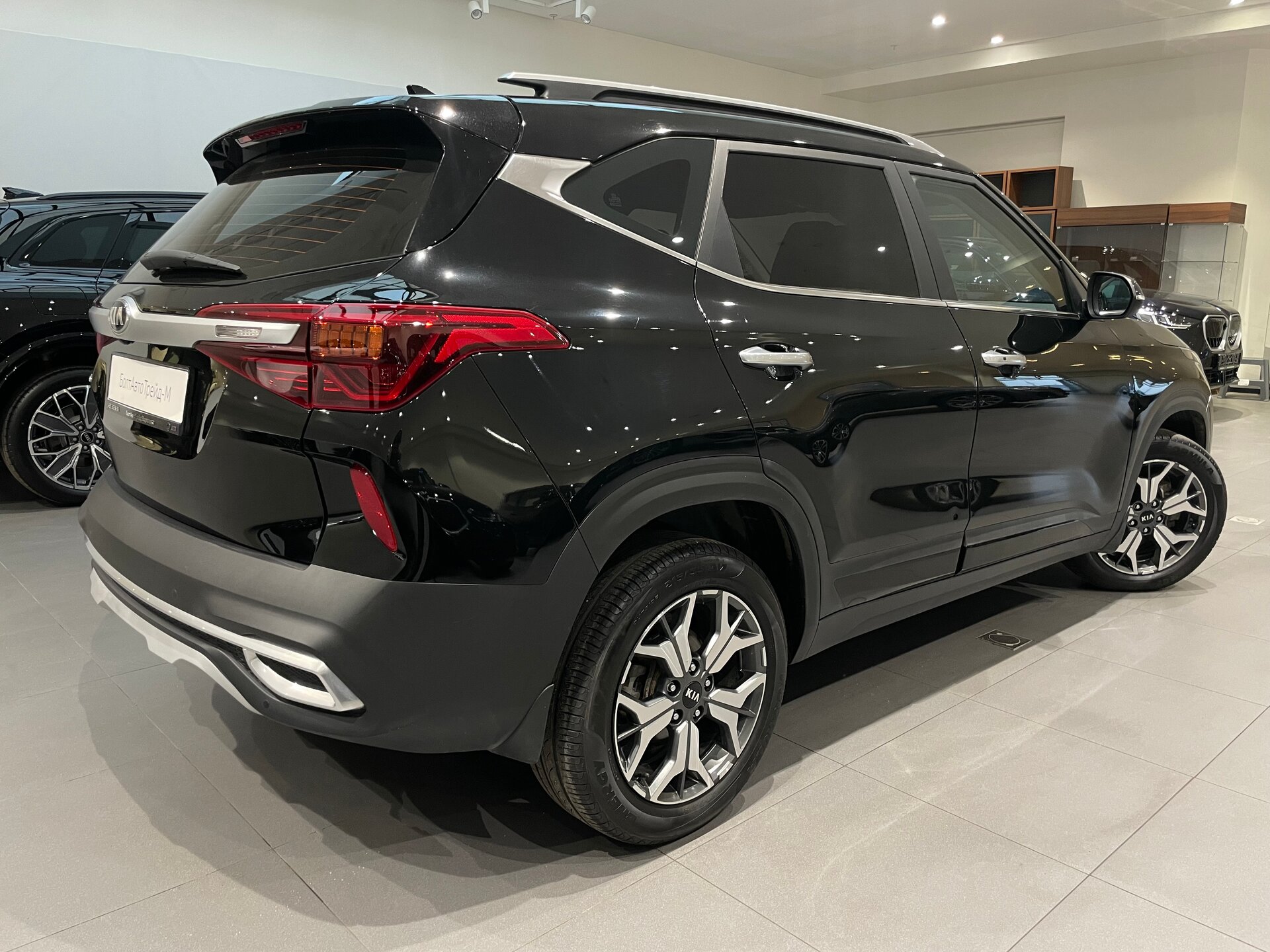 Автомобиль Kia Seltos 2.0 CVT (149 л.с.) - 6