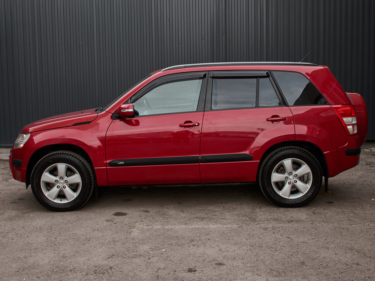 Купить Suzuki Grand Vitara 2.4 AT (169 л.с.) 4WD, 2011 в Екатеренбурге