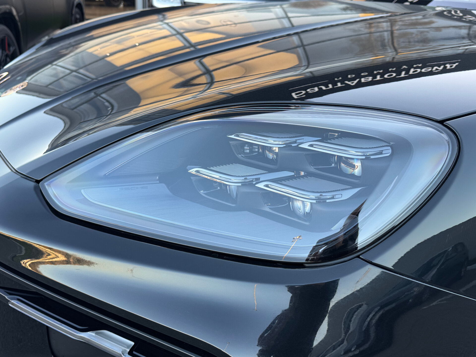 Автомобиль Porsche Cayenne Coupé 3.0 AT (353 л.с.) 4WD - 18