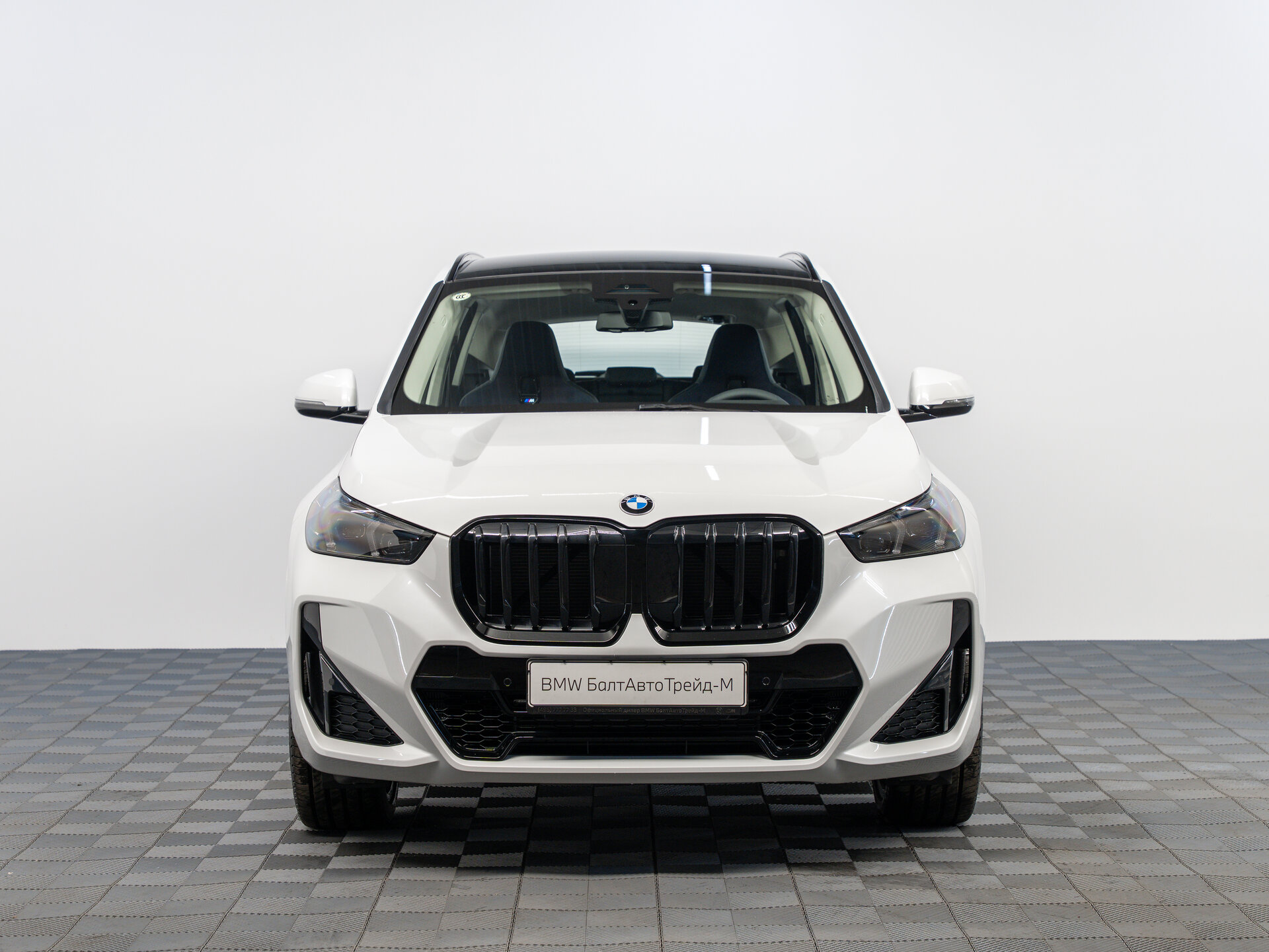 Автомобиль BMW X1 25Li xDrive 2.0 AMT (204 л.с.) 4WD - 2