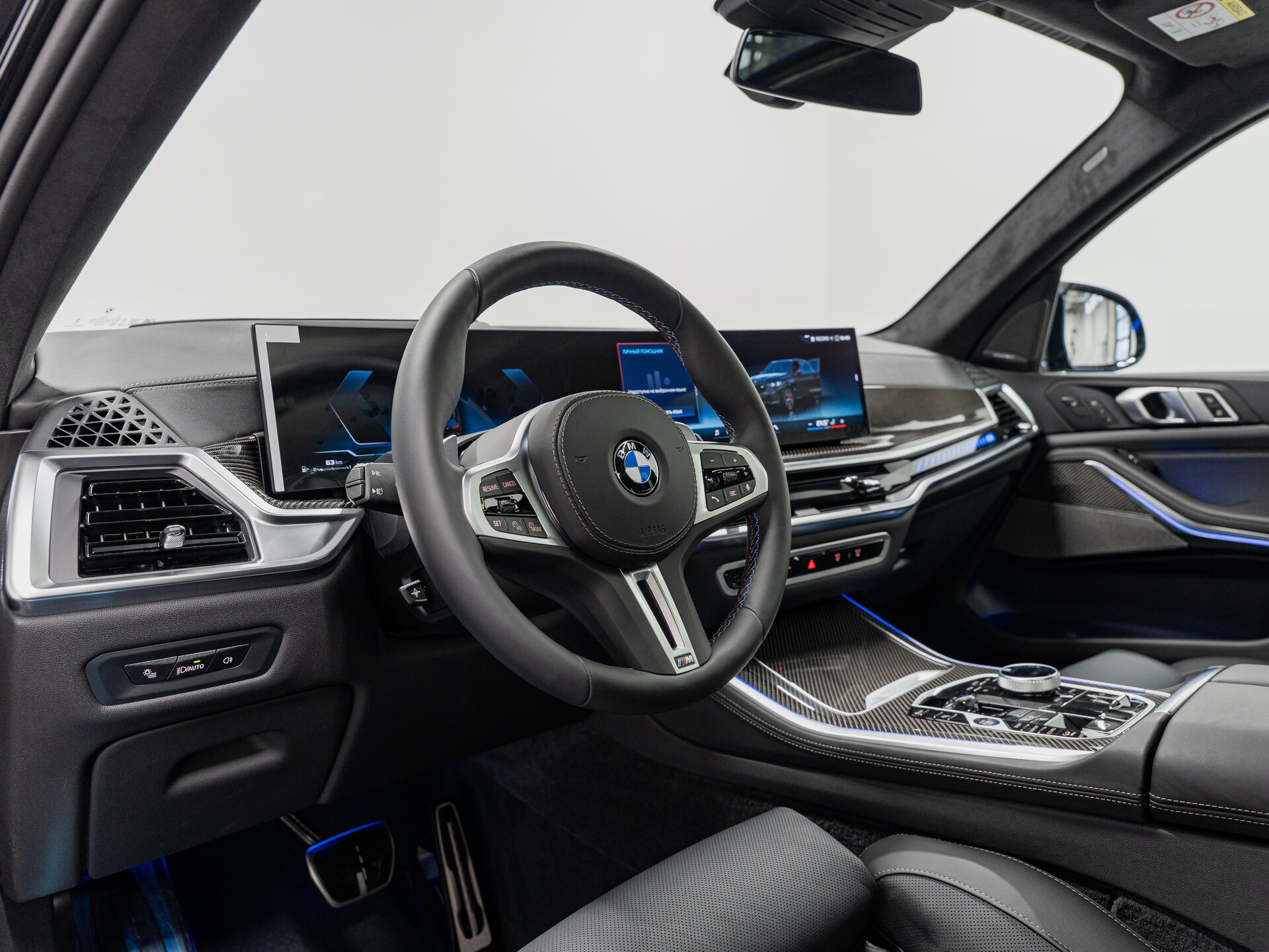 Автомобиль BMW X5 M60i 4.4 AT (530 л.с.) 4WD - 12
