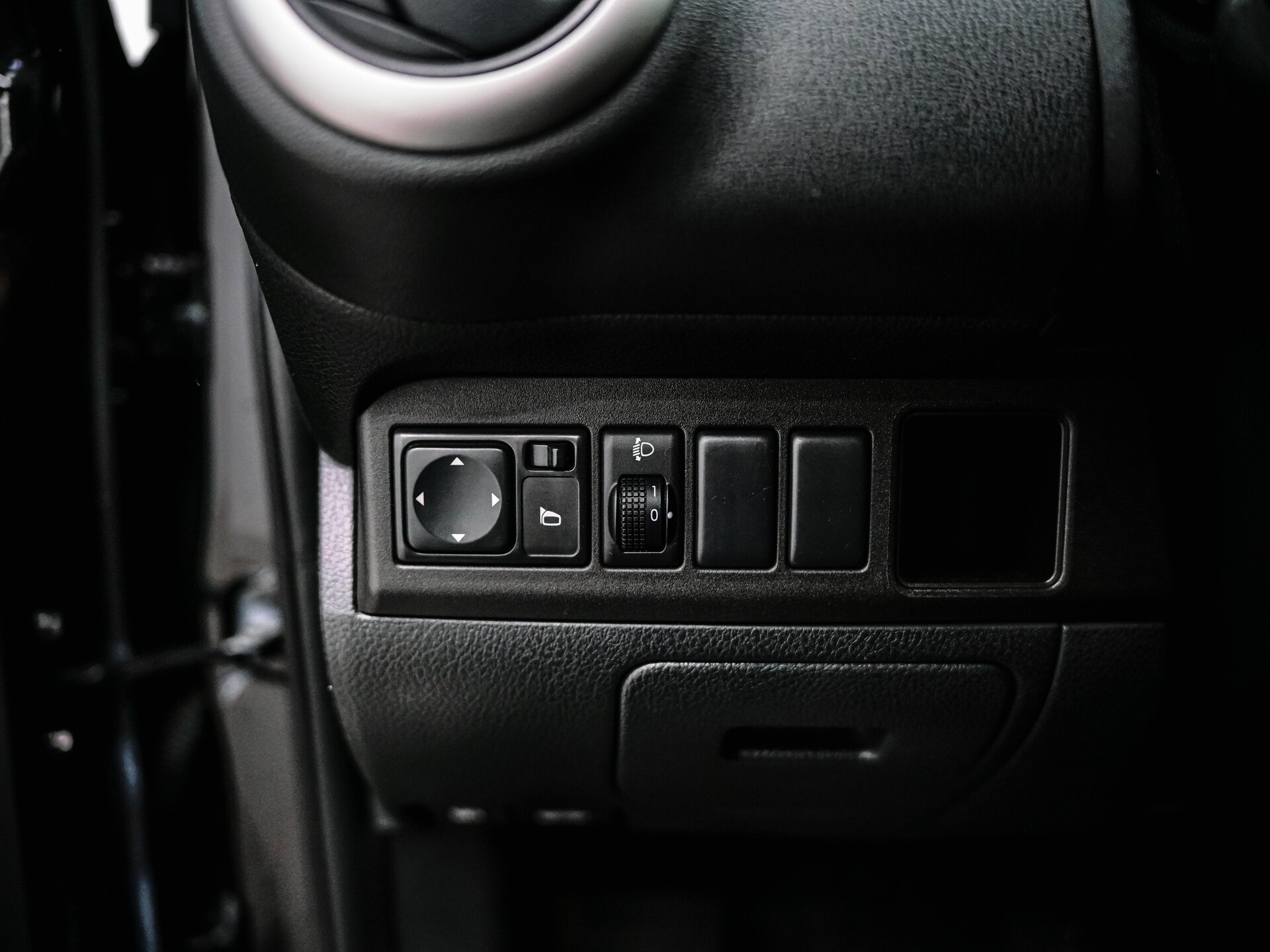 Nissan Note 2009 23
