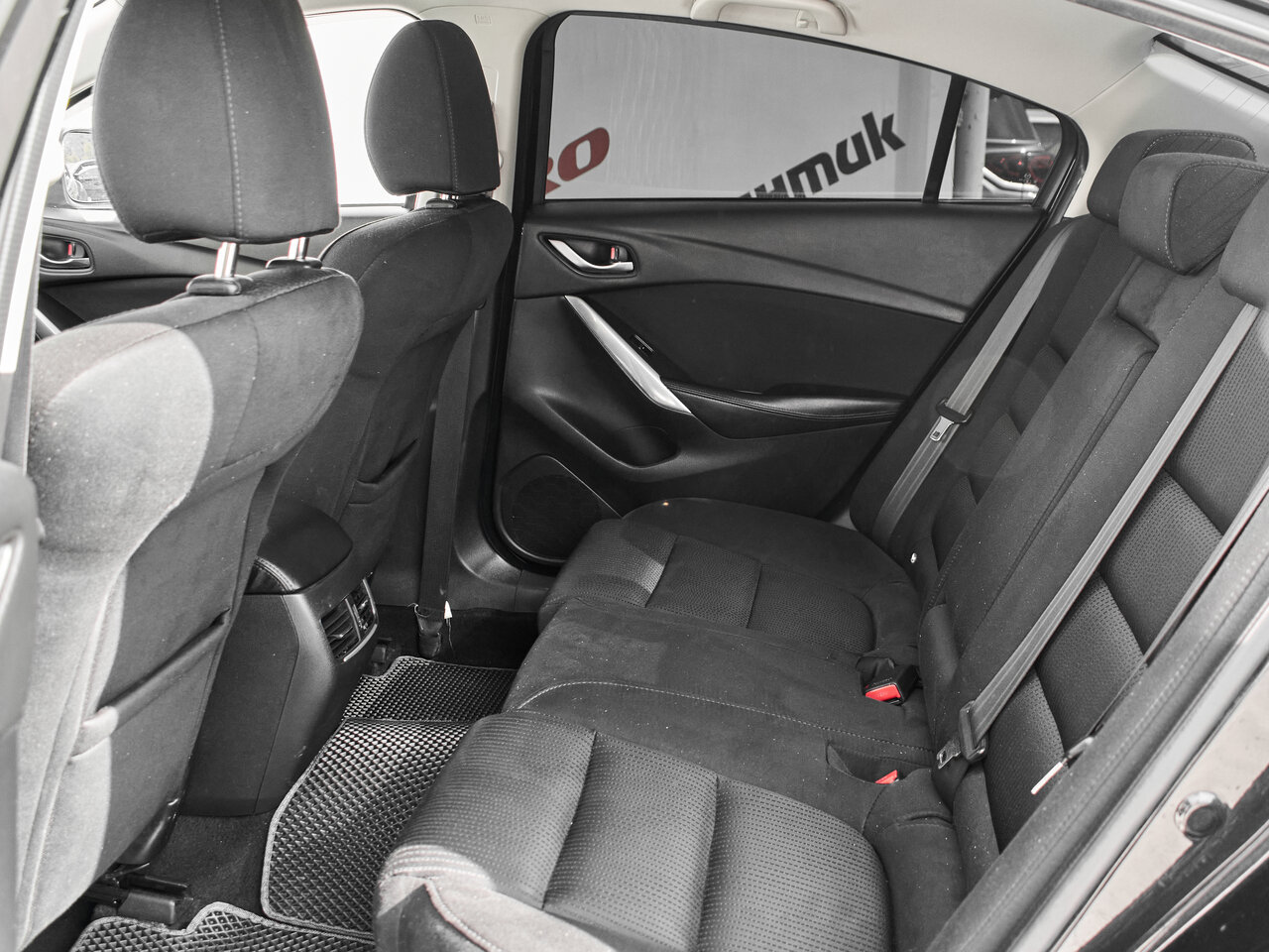 Купить Mazda 6 2.0 AT (150 л.с.), 2015 в Екатеренбурге