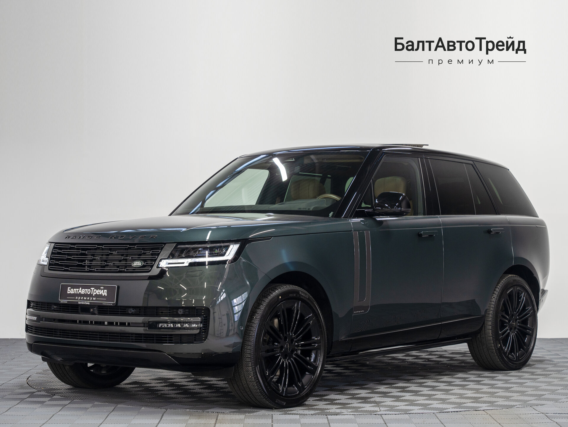 Автомобиль Land Rover Range Rover P400 MHEV 3.0 AT (400 л.с.) 4WD - 1
