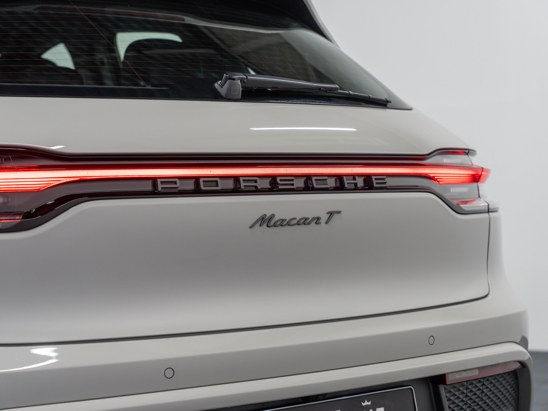 Автомобиль Porsche Macan 2.0 AMT (265 л.с.) 4WD - 11