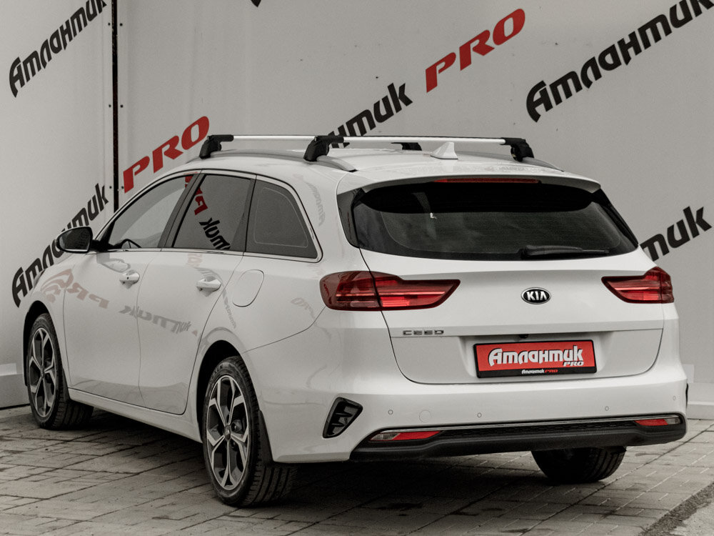 Купить Kia Ceed 1.4 AMT (140 л.с.), 2021 в Екатеренбурге