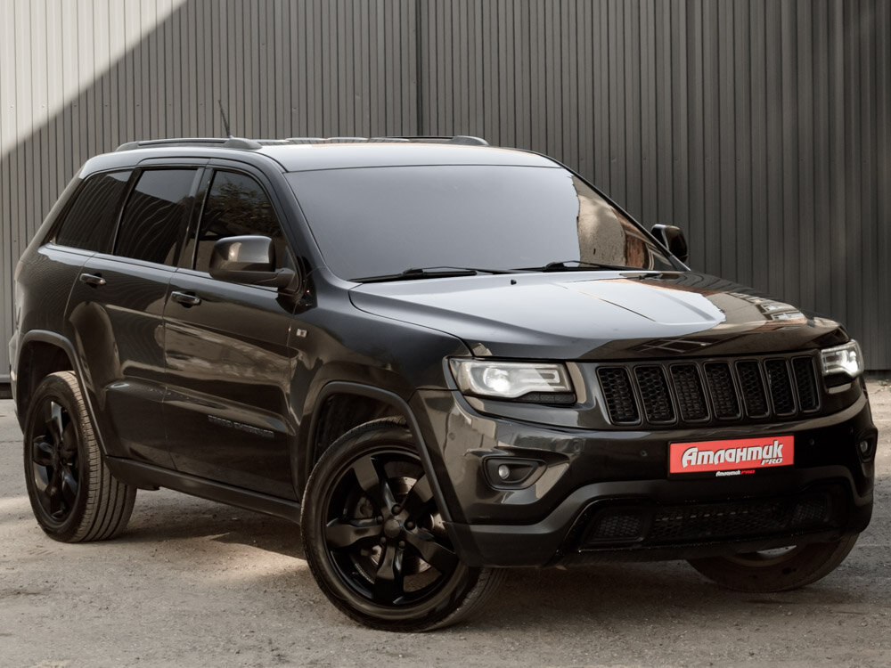 Купить Jeep Grand Cherokee 3.6 AT (286 л.с.) 4WD, 2011 в Екатеренбурге