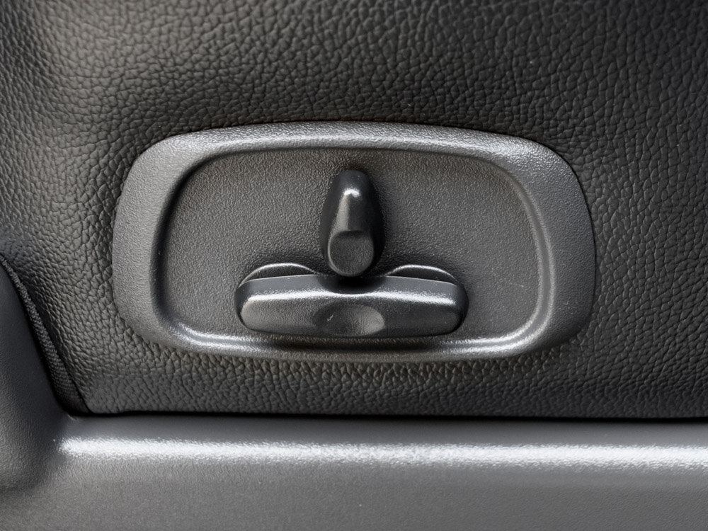 Купить Mitsubishi Pajero 3.0 AT (178 л.с.) 4WD, 2013 в Екатеренбурге