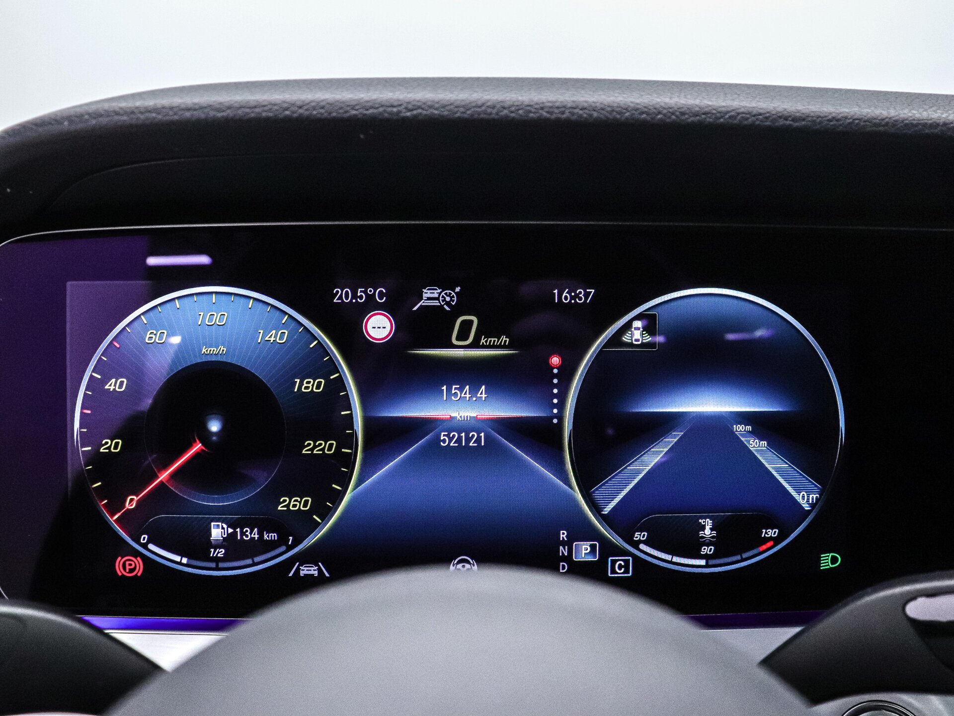 Mercedes-Benz E-Класс 2021 23