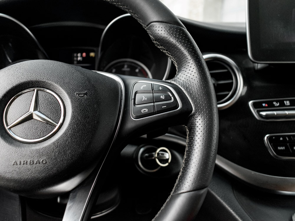 Купить Mercedes-Benz V-Класс 220 d длинный 2.1d AT (163 л.с.), 2018 в Екатеренбурге