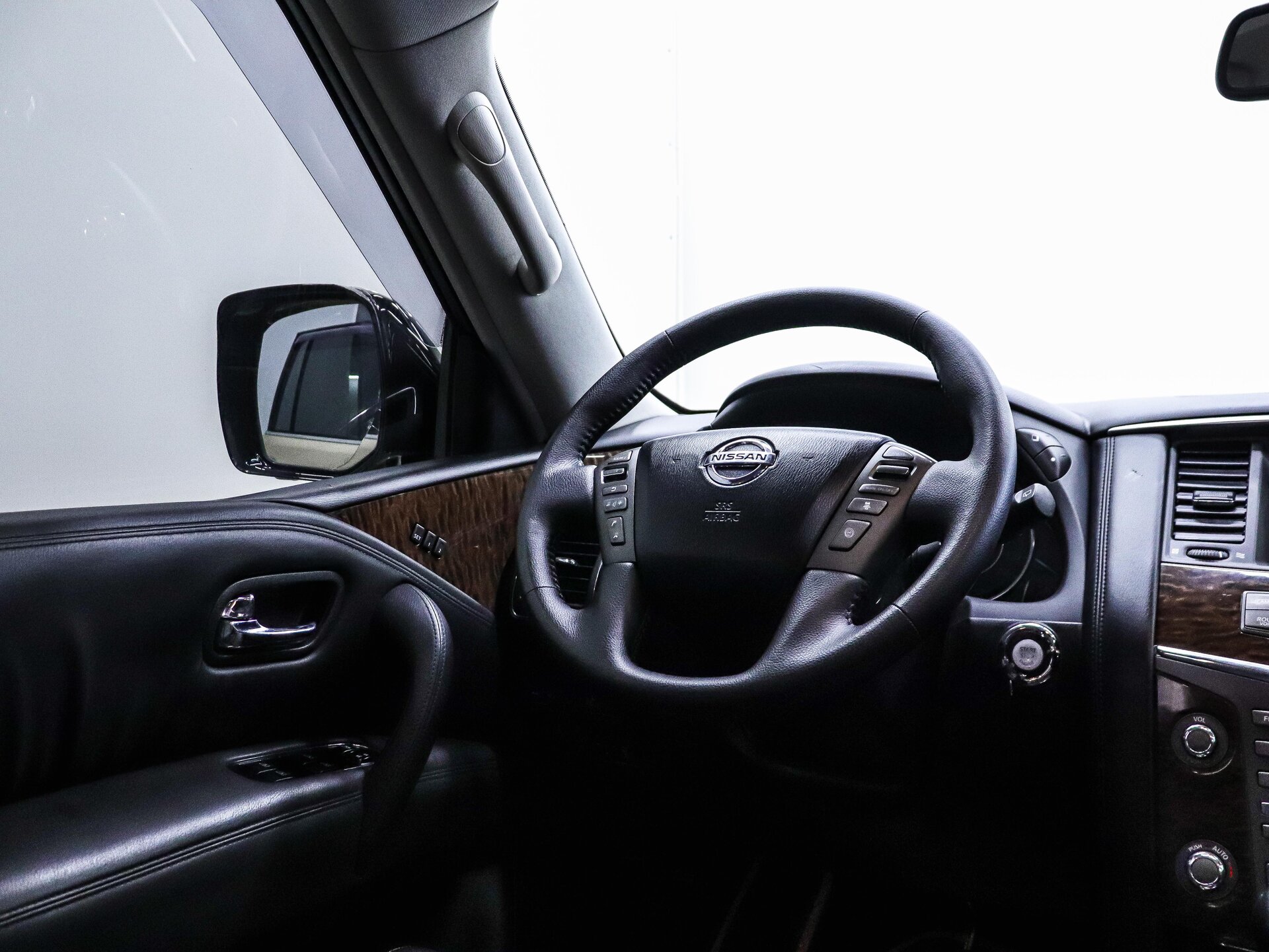 Nissan Patrol 2011 12