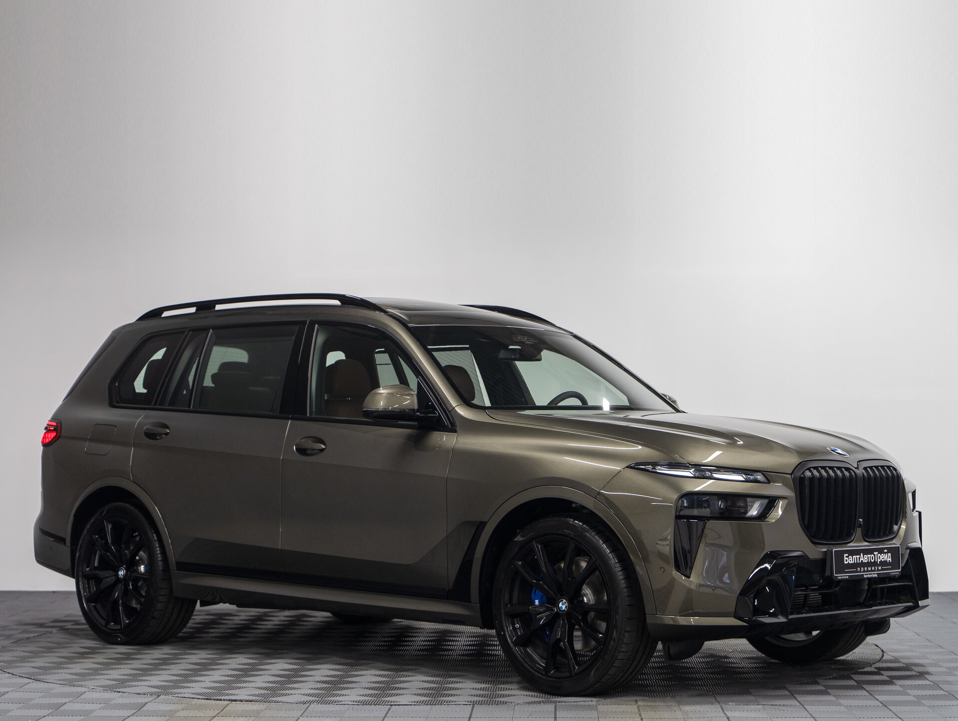 Автомобиль BMW X7 40i 3.0 AT (381 л.с.) 4WD - 6