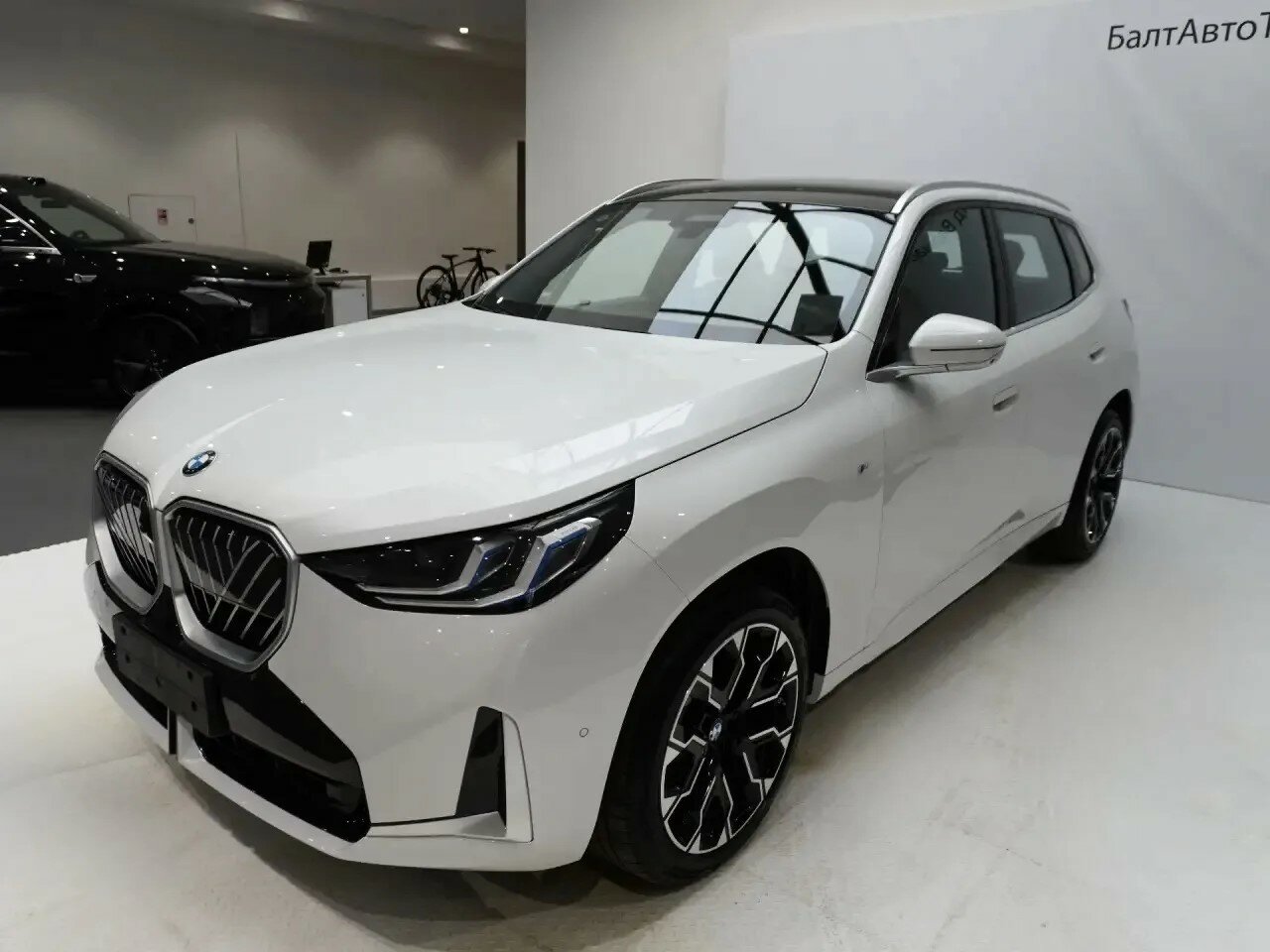 Автомобиль BMW X3 30L xDrive 2.0 AT (258 л.с.) 4WD - 4
