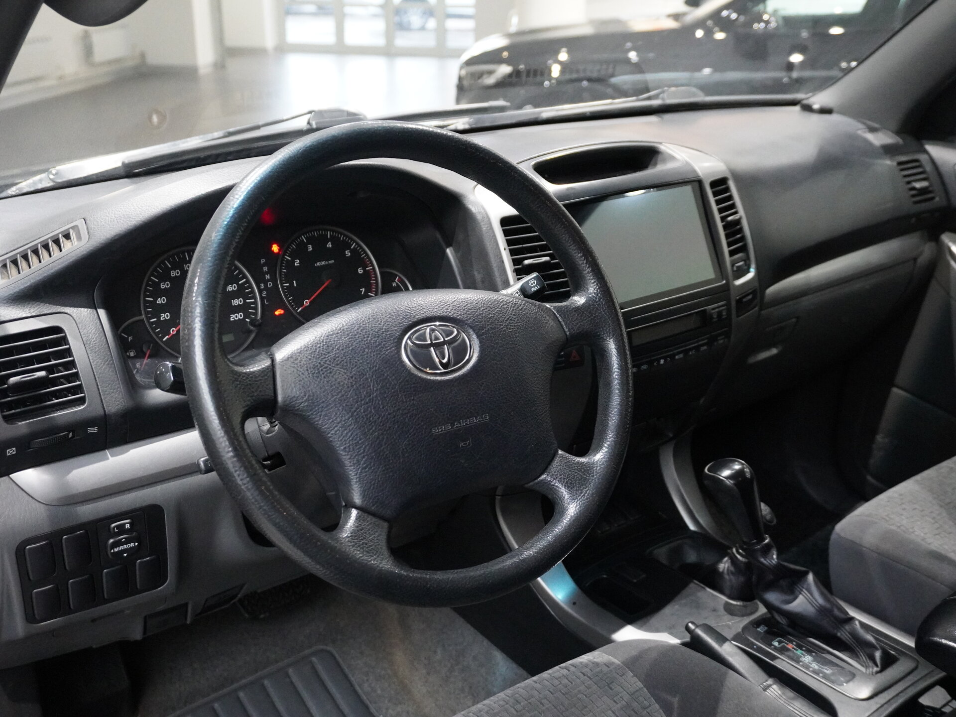 Автомобиль Toyota Land Cruiser Prado 2.7 AT (163 л.с.) 4WD - 7