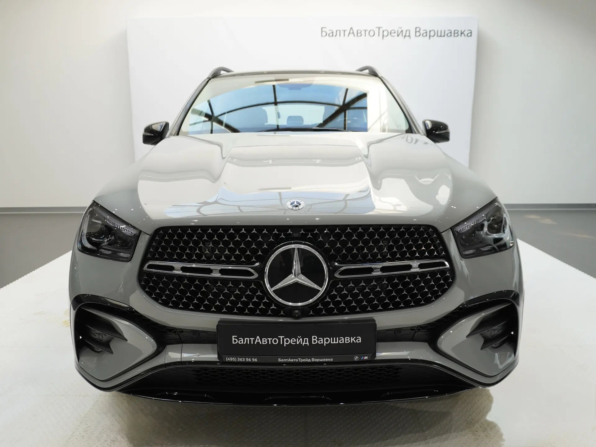 Автомобиль Mercedes-Benz GLE 450 3.0 AT (381 л.с.) 4WD - 3