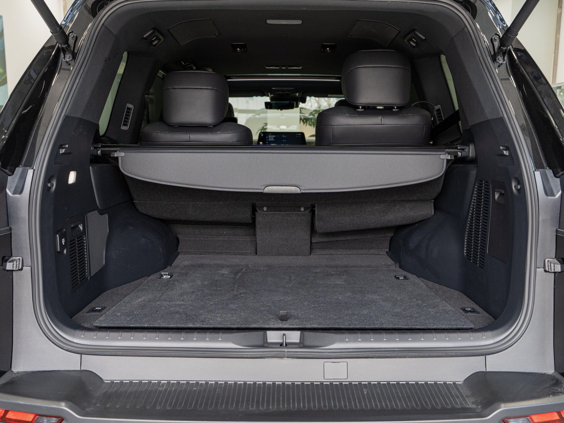 Автомобиль Lexus LX 600 3.4 AT (415 л.с.) 4WD - 20