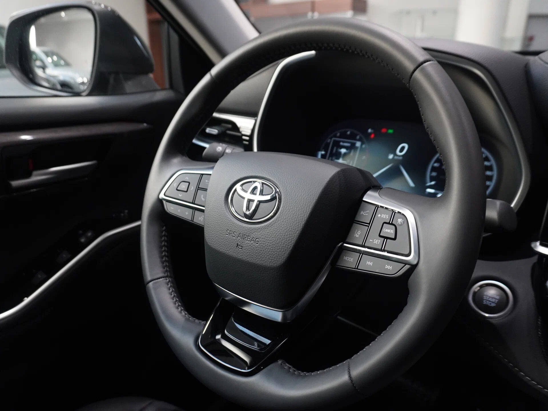 Автомобиль Toyota Highlander 2.0 AT (248 л.с.) 4WD - 18