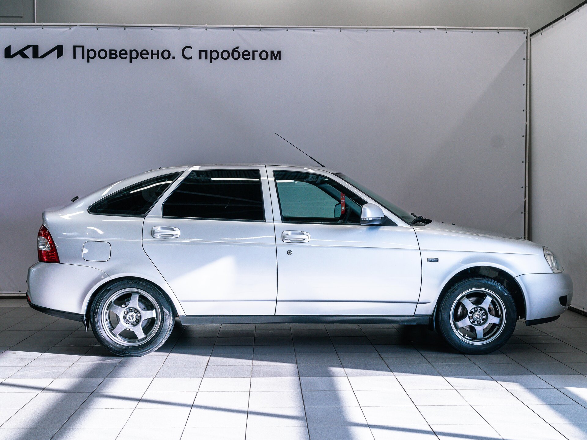 LADA (ВАЗ) Priora 2014 6