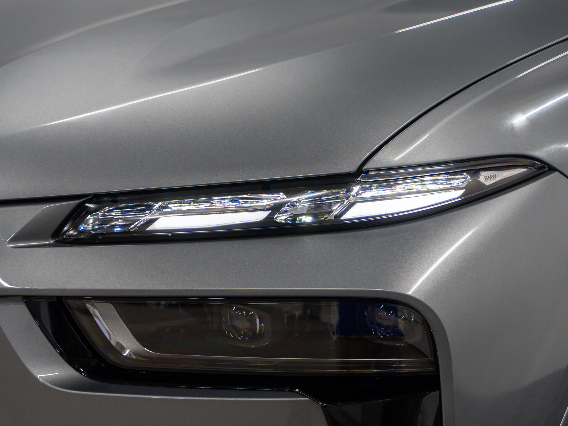 Автомобиль BMW X7 40d 3.0d AT (340 л.с.) 4WD - 3