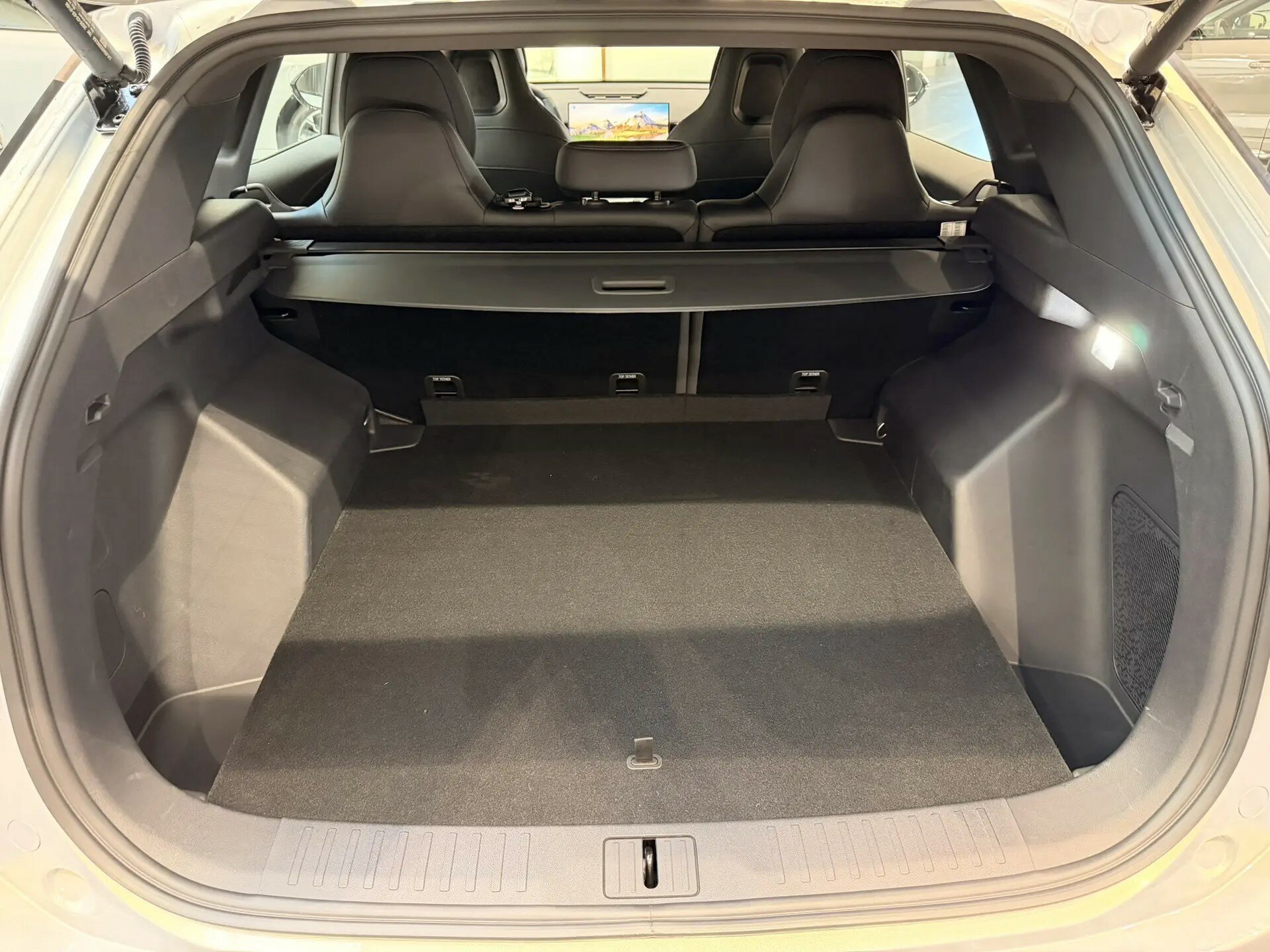 Автомобиль Omoda C7 1.6 AMT (150 л.с.) - 14