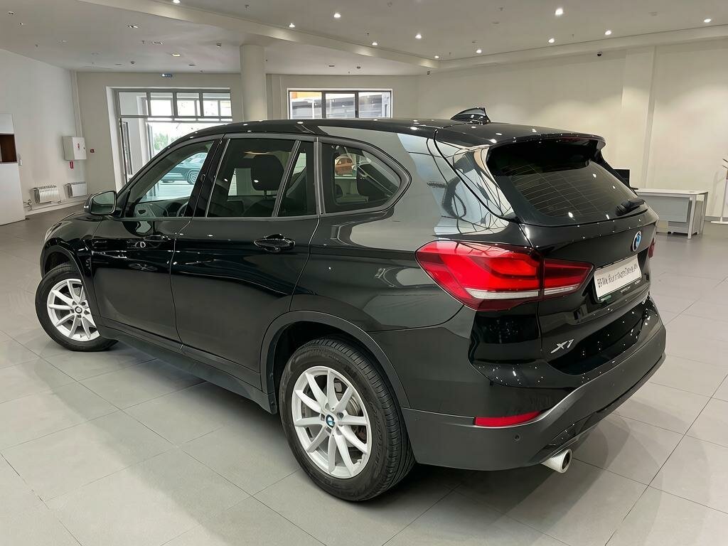 Автомобиль BMW X1 18i sDrive 1.5 AMT (140 л.с.) - 6