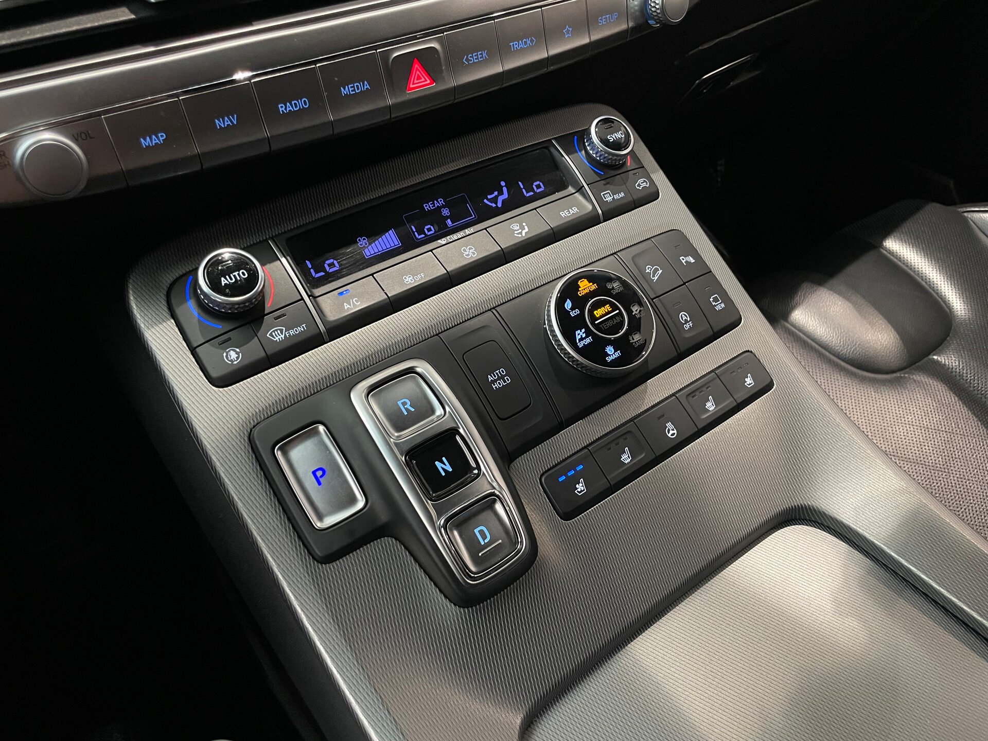 Автомобиль Hyundai Palisade 2.2d AT (202 л.с.) 4WD - 17