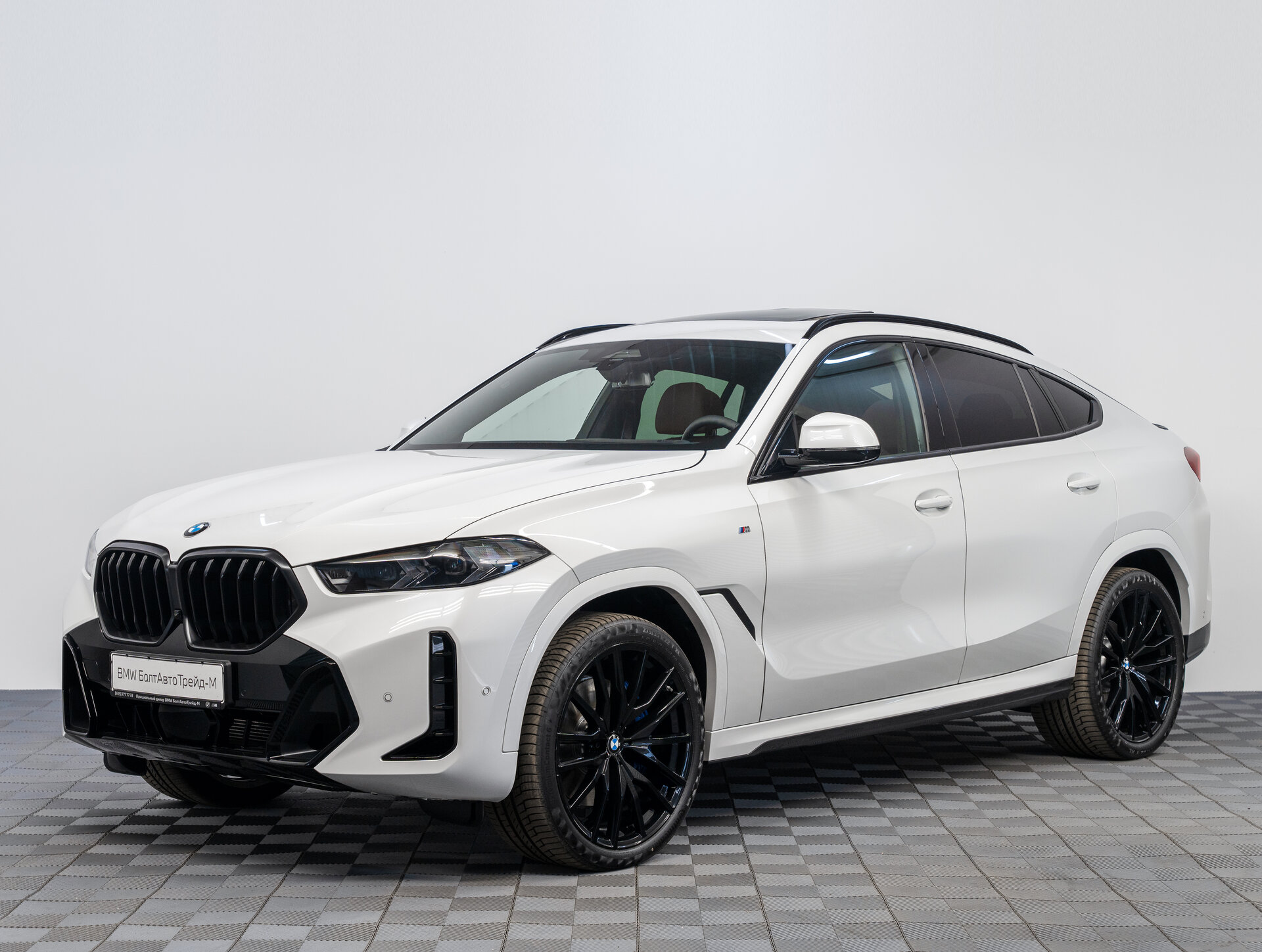 Автомобиль BMW X6 40i 3.0 AT (381 л.с.) 4WD - 1