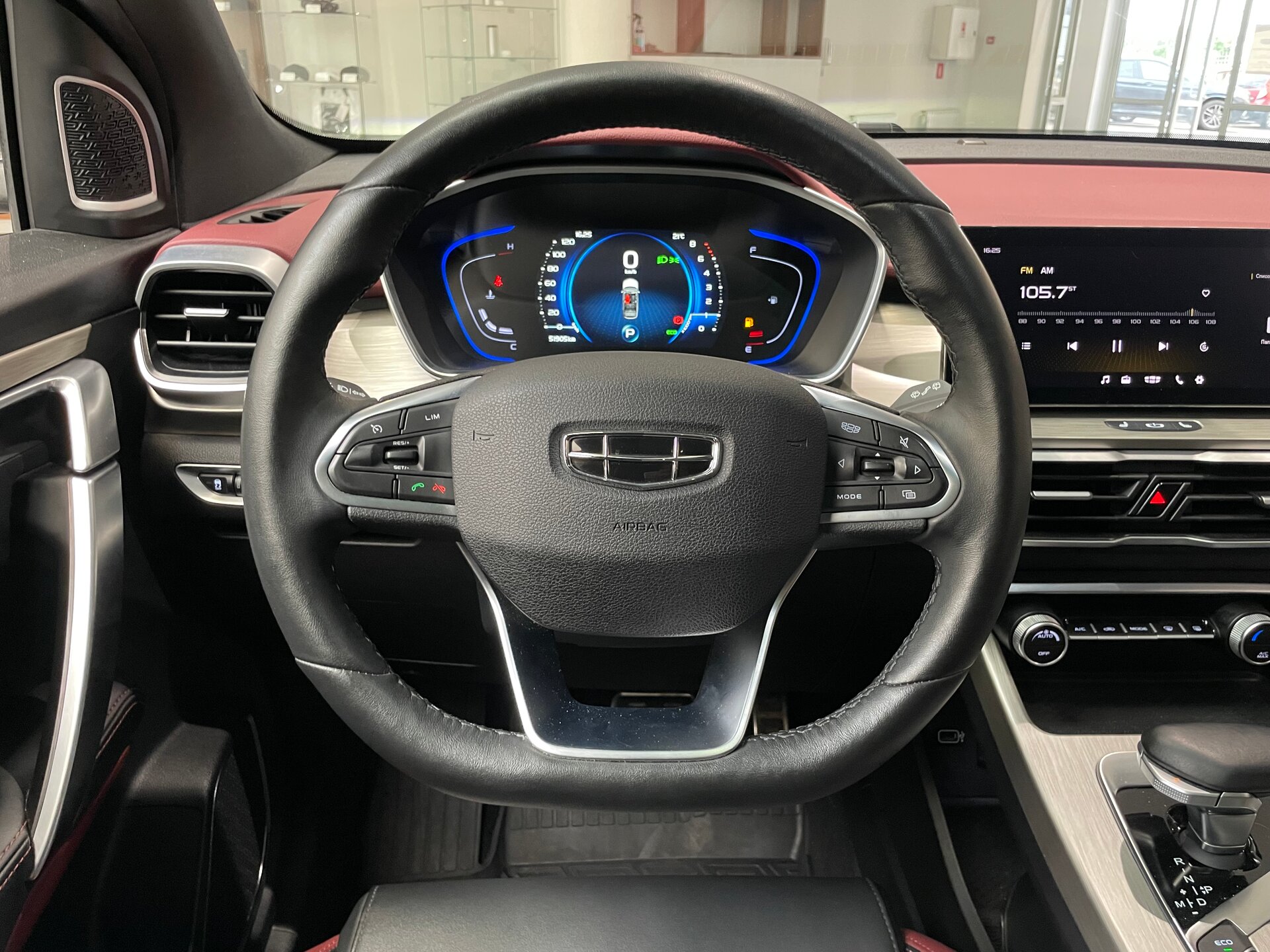 Автомобиль Geely Coolray 1.5 AMT (150 л.с.) - 16