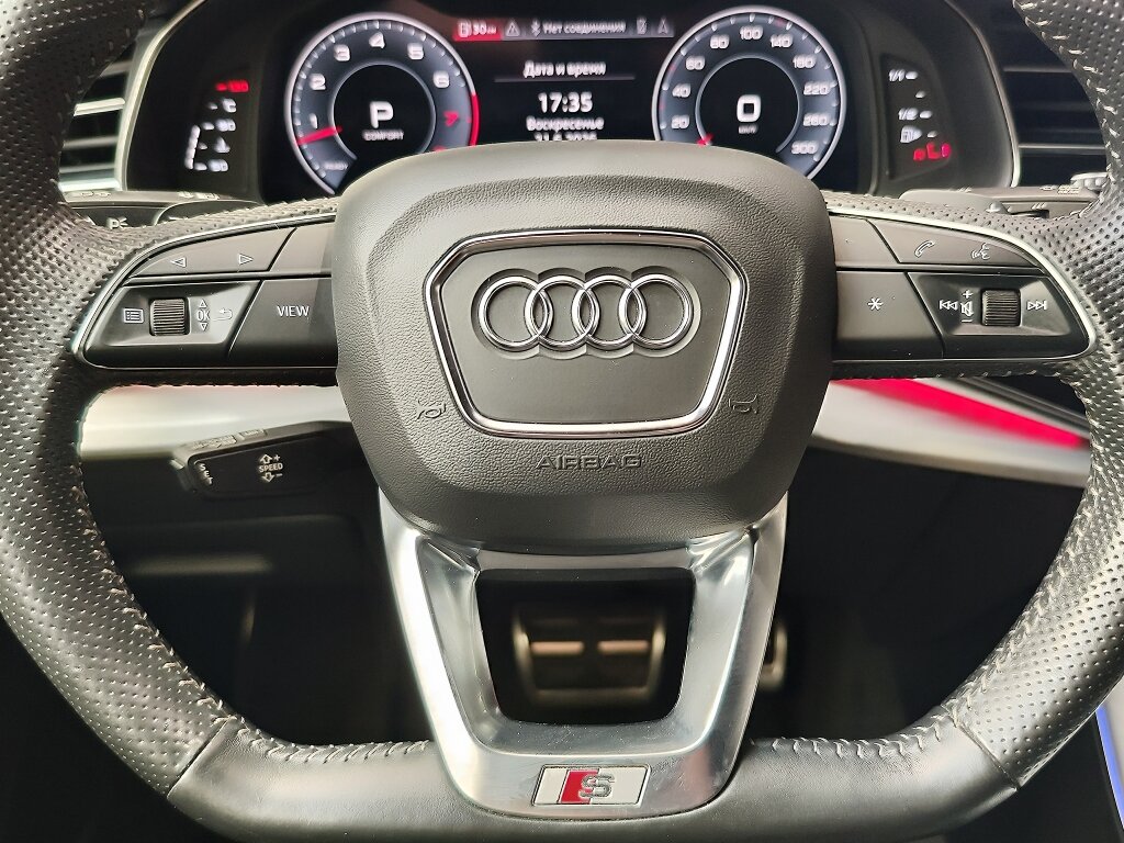 Автомобиль Audi Q8 55 TFSI 3.0 AT (340 л.с.) 4WD - 16