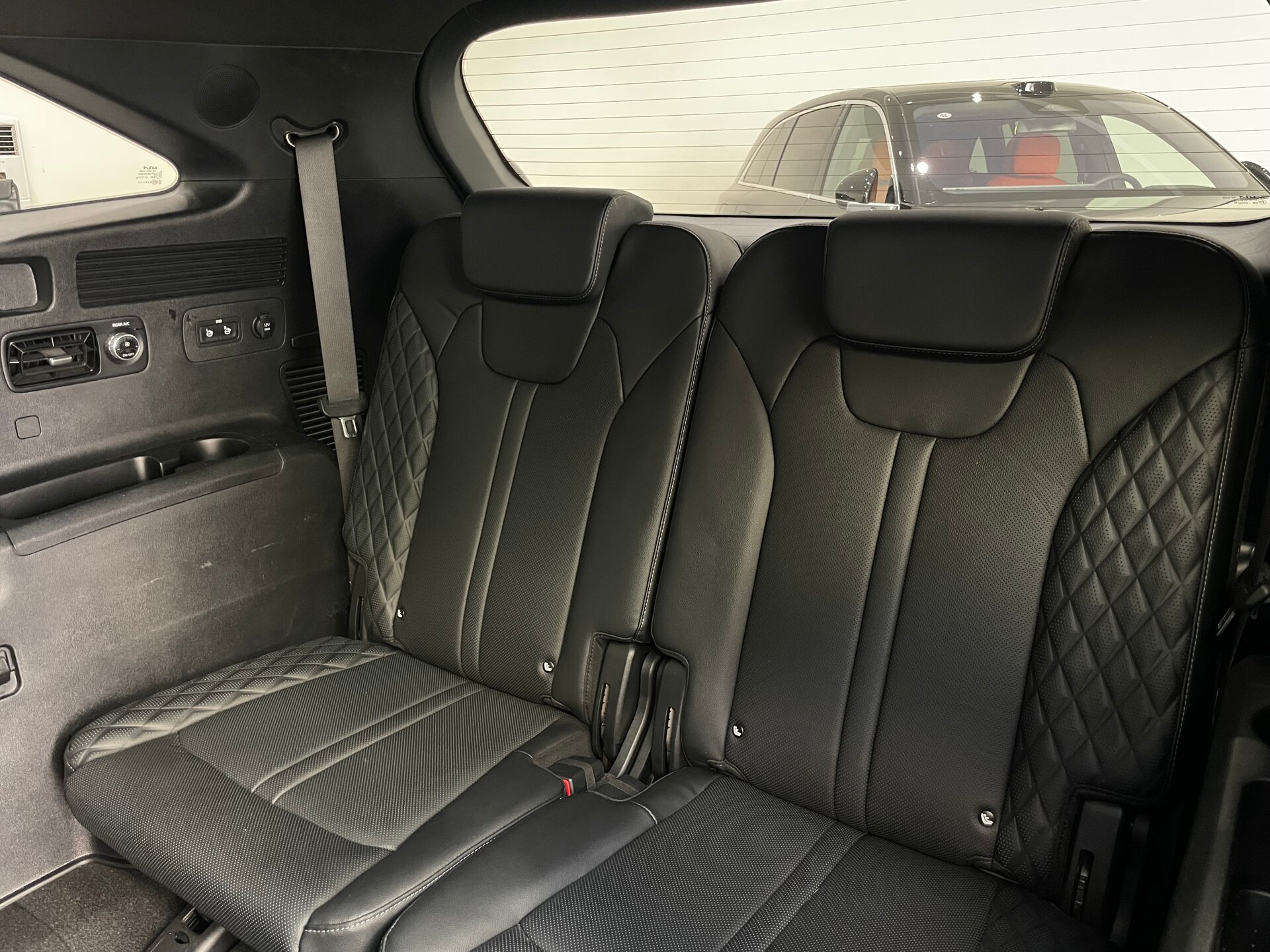 Автомобиль Kia Sorento 2.2d AMT (199 л.с.) 4WD - 10