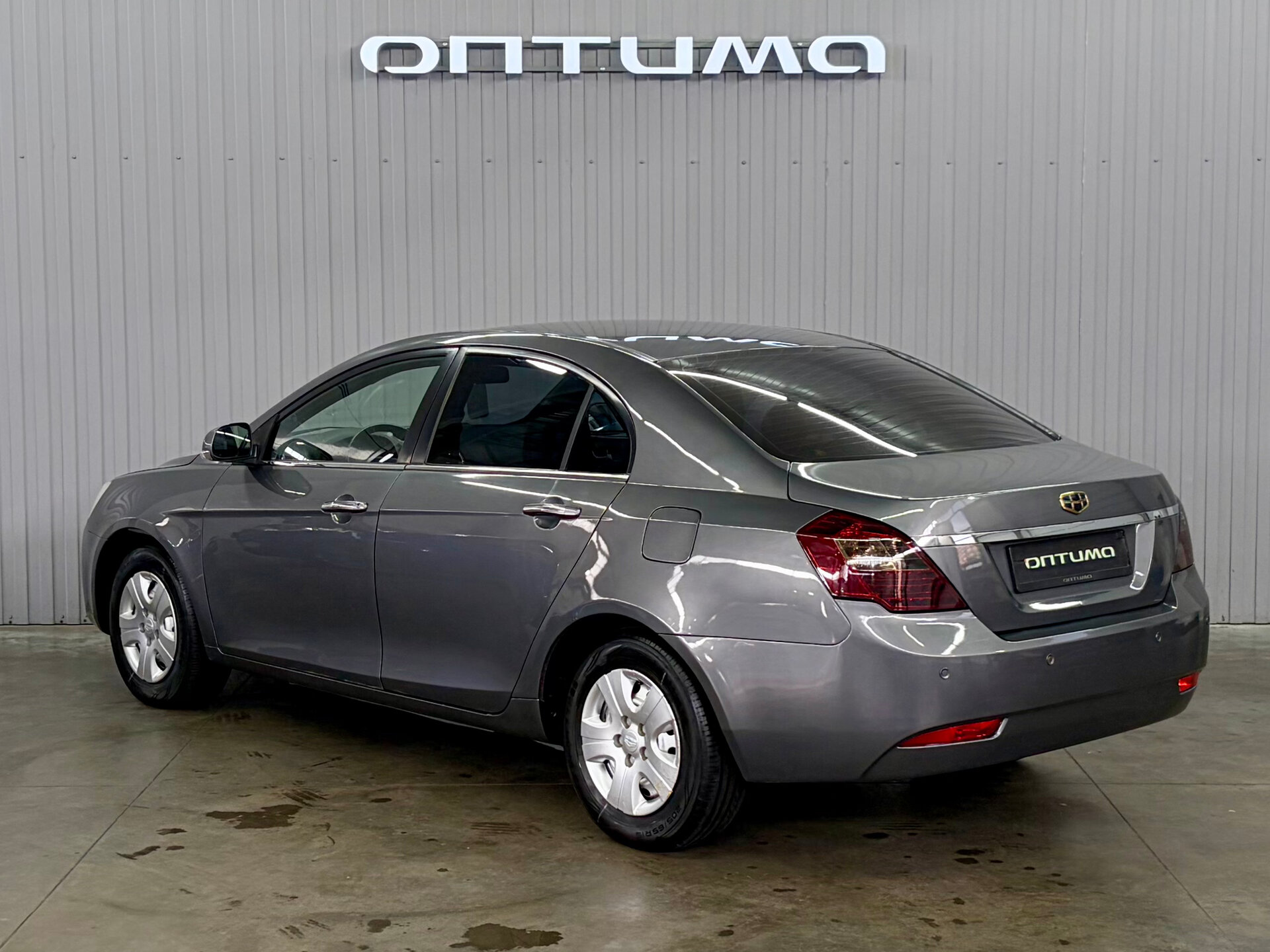 Geely Emgrand EC7 