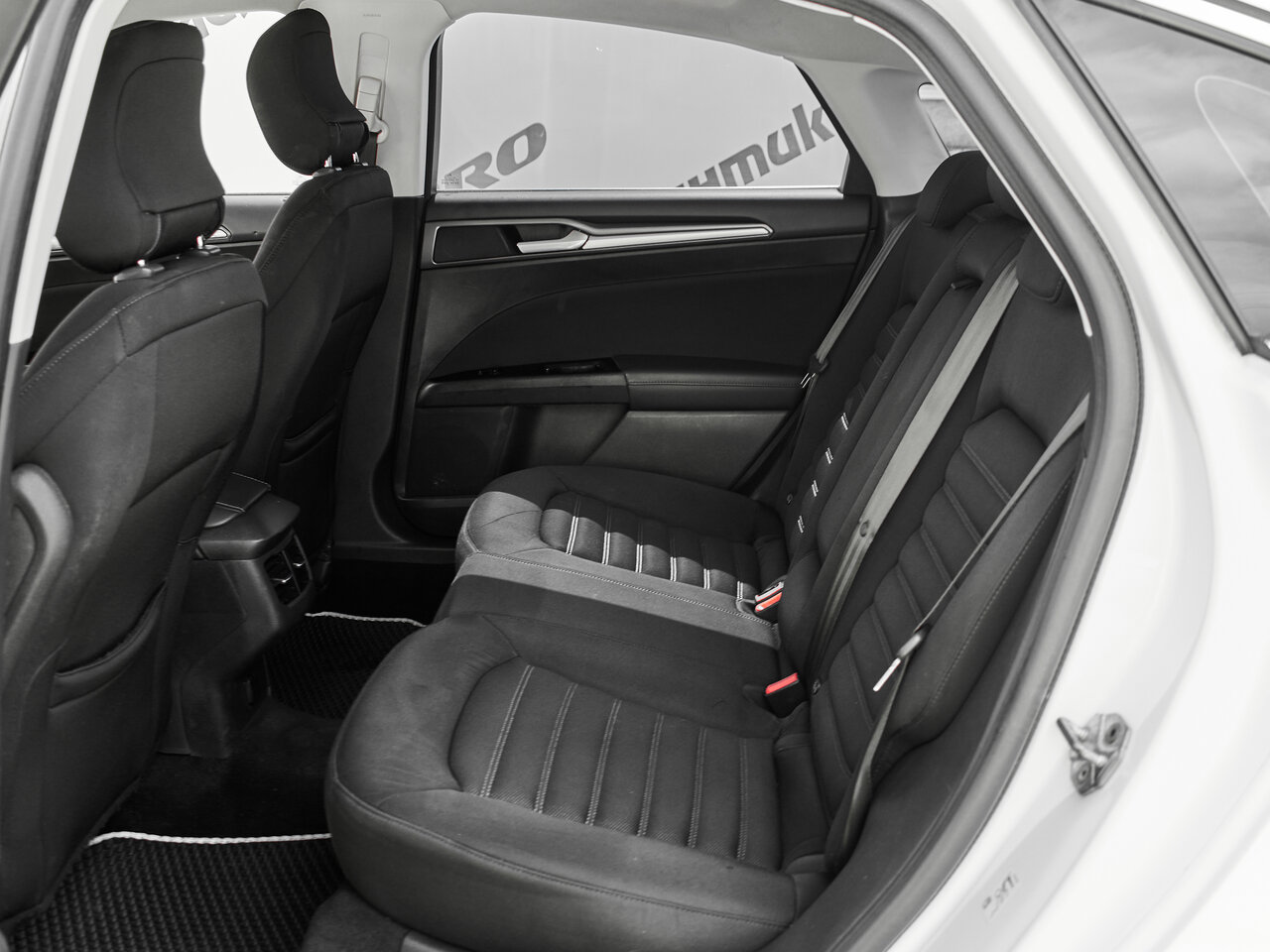 Купить Ford Mondeo 2.5 AT (149 л.с.), 2015 в Екатеренбурге
