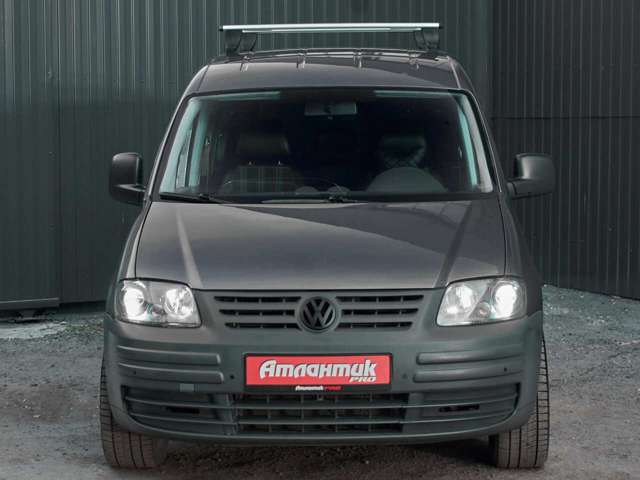 Купить Volkswagen Caddy 1.6 MT (102 л.с.), 2008 в Екатеренбурге