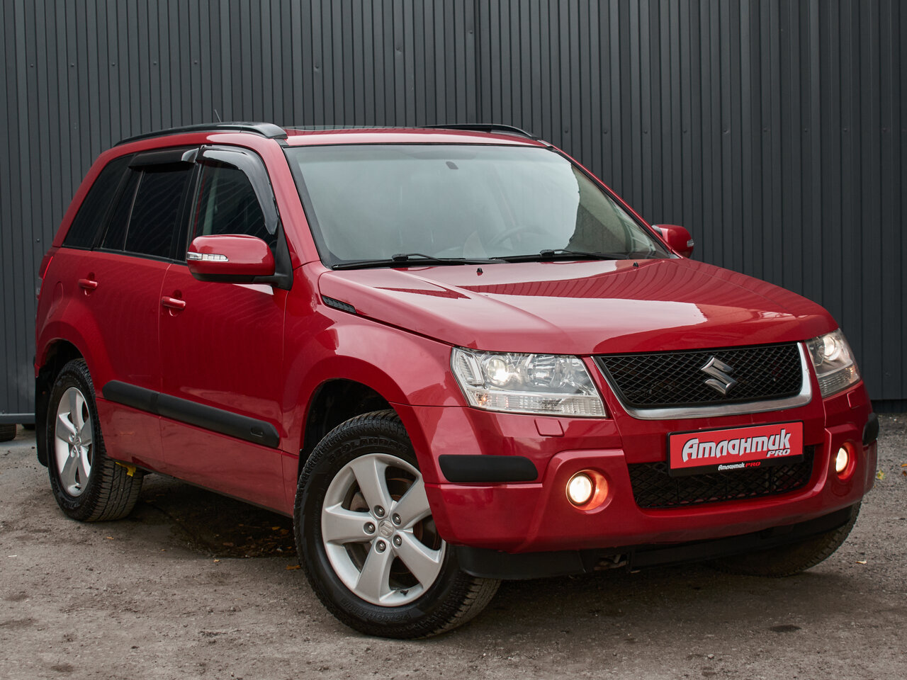 Купить Suzuki Grand Vitara 2.4 AT (169 л.с.) 4WD, 2011 в Екатеренбурге