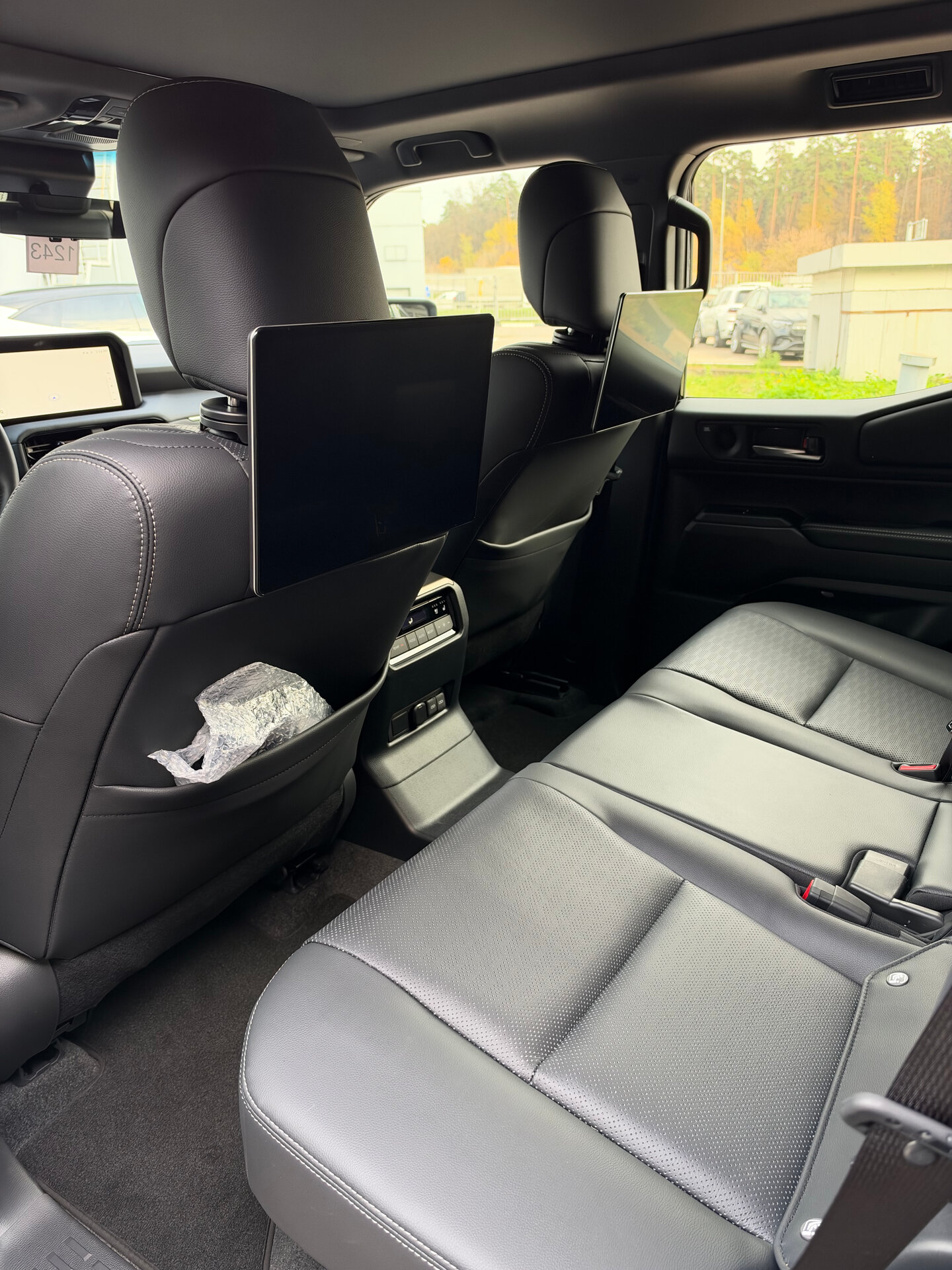 Автомобиль Toyota Land Cruiser Prado 2.8d AT (204 л.с.) 4WD - 11