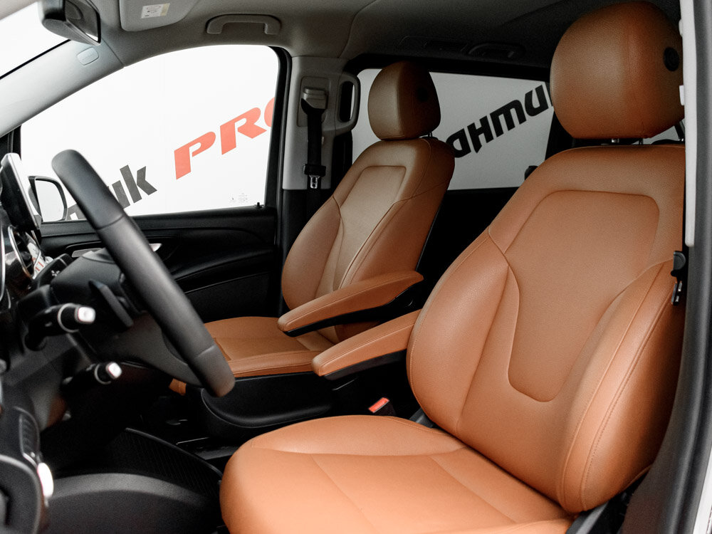 Купить Mercedes-Benz V-Класс 220 d длинный 2.1d AT (163 л.с.), 2018 в Екатеренбурге