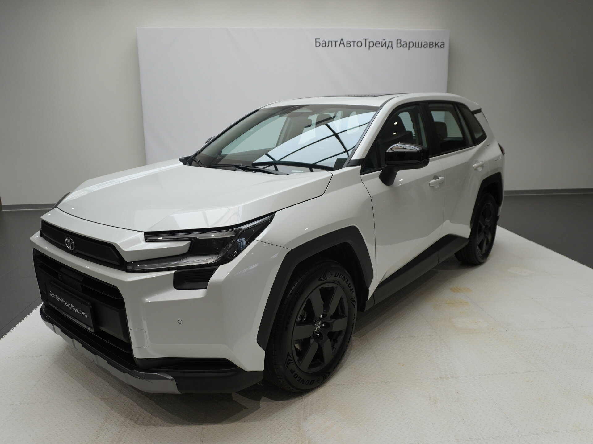 Автомобиль Toyota RAV4 2.0 CVT (171 л.с.) 4WD - 8