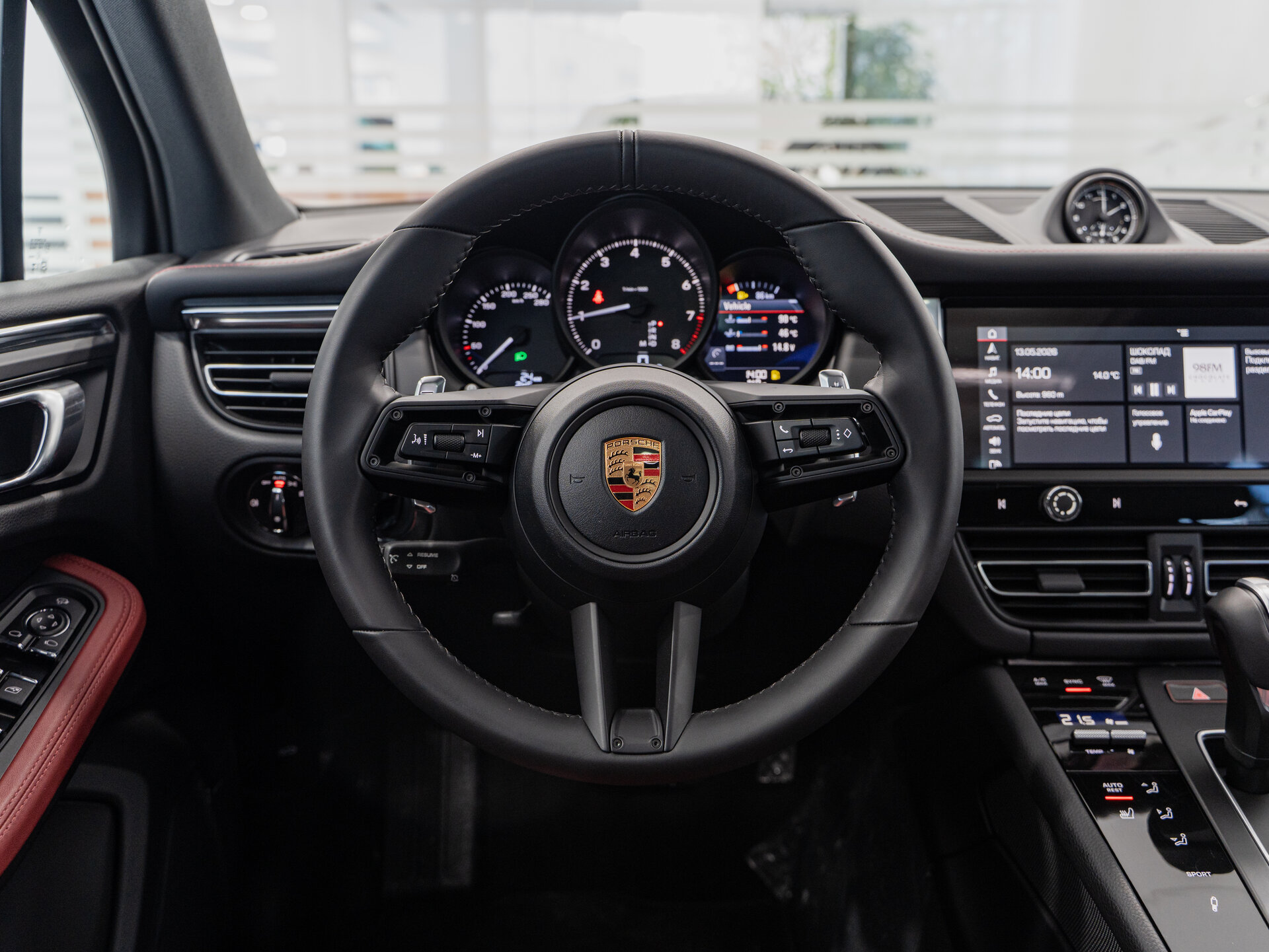 Автомобиль Porsche Macan 2.0 AMT (265 л.с.) 4WD - 9